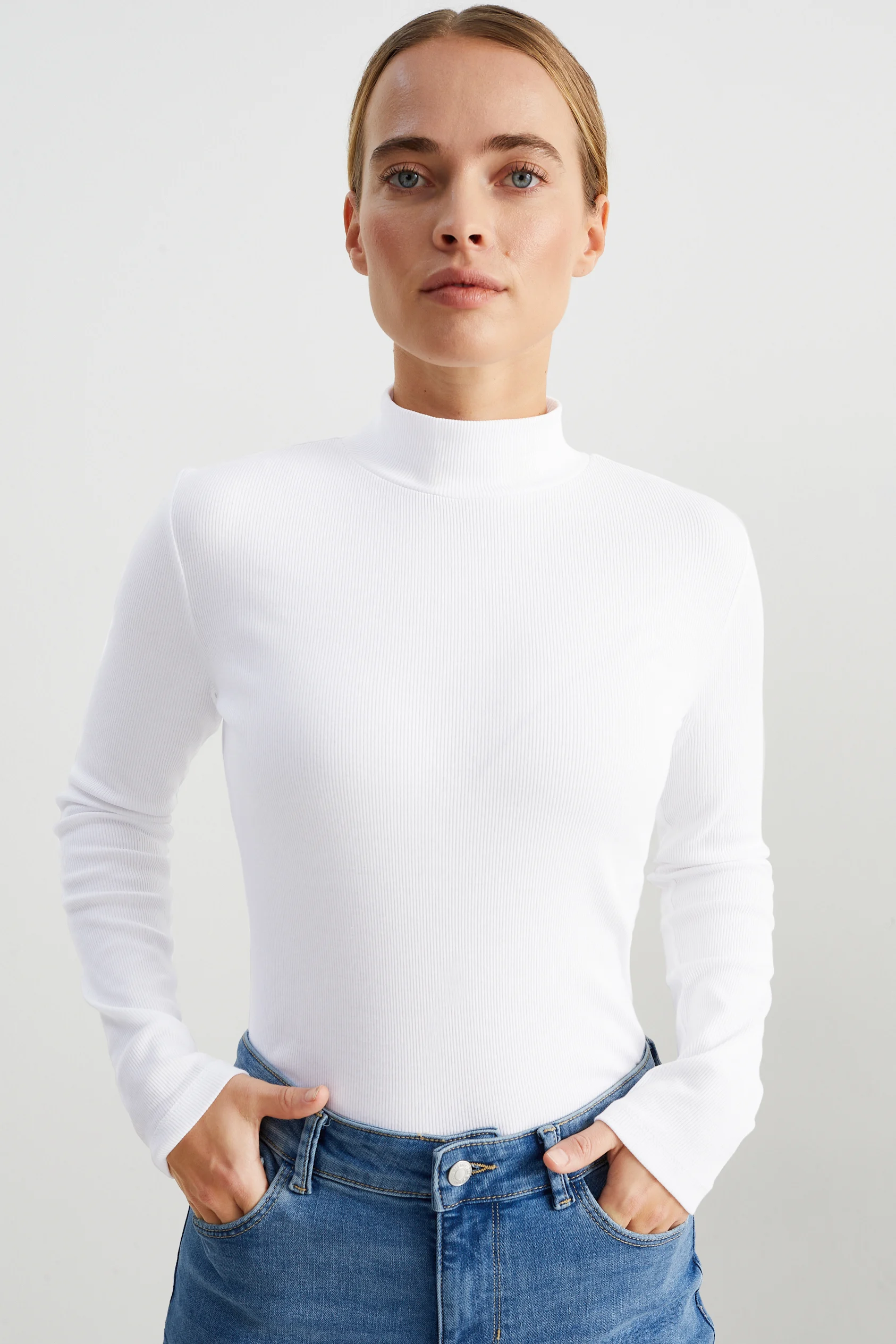 Basic long sleeve top