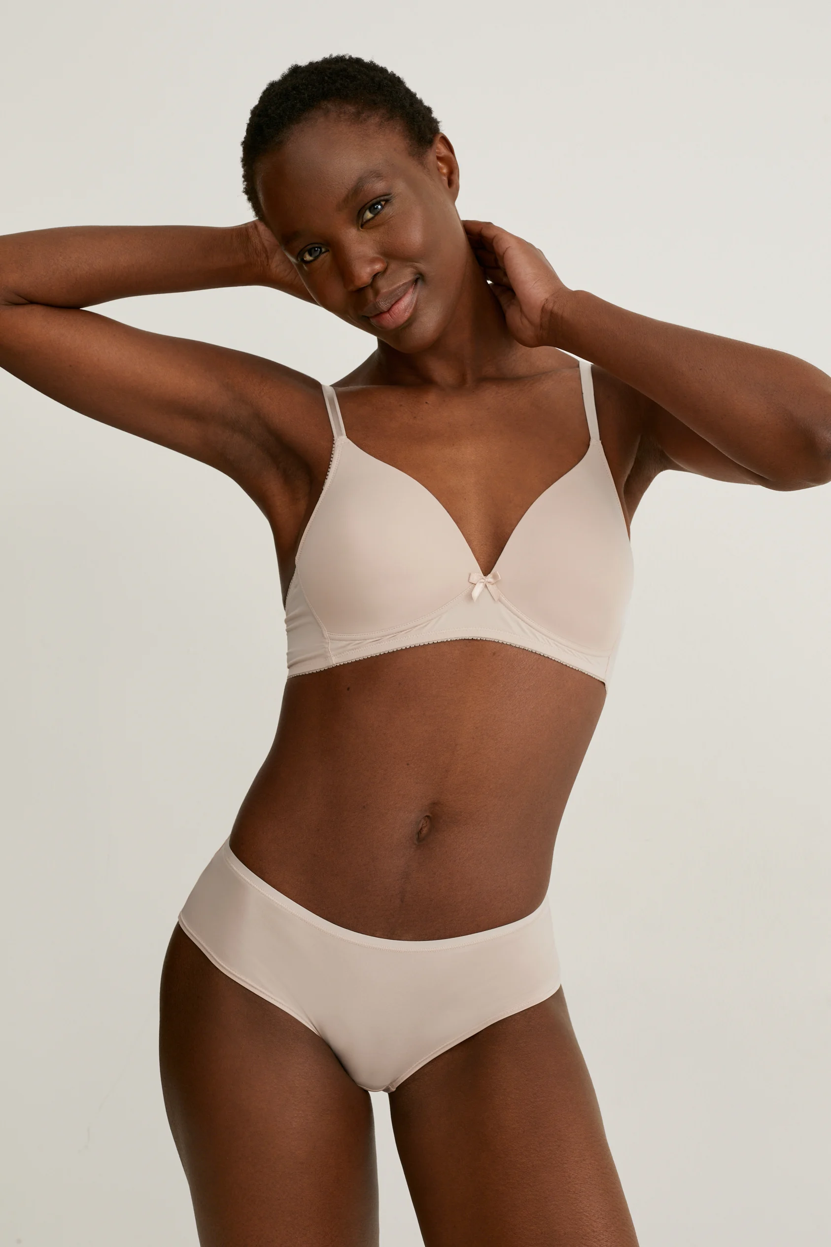 Non-wired bra - padded