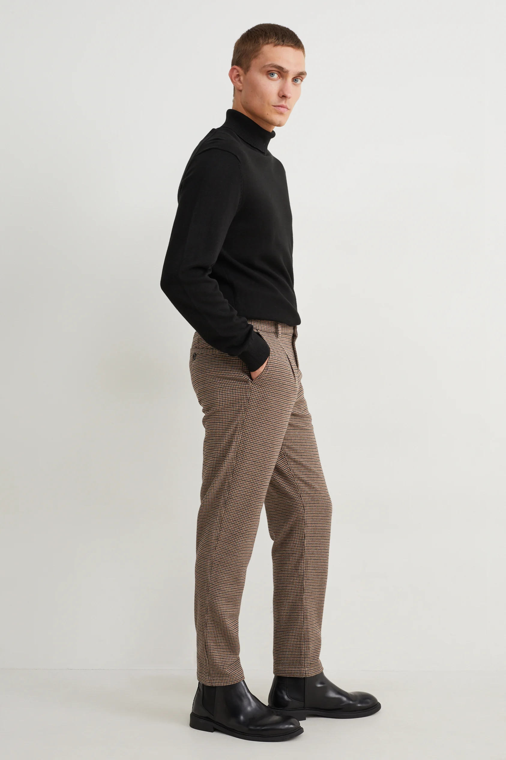 Chinos - tapered fit