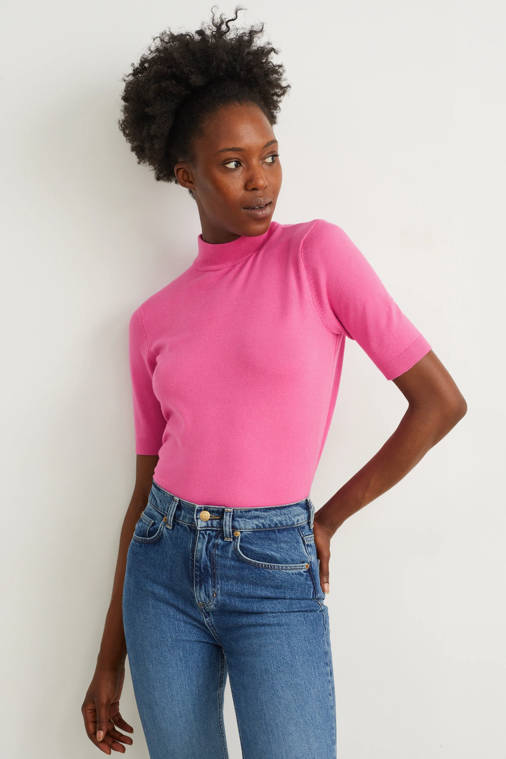 Knitted jumper - short sleeve