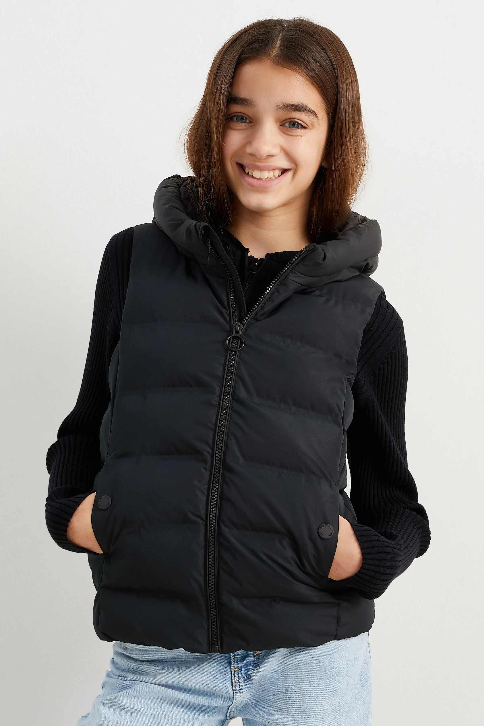 Quilted gilet with hood