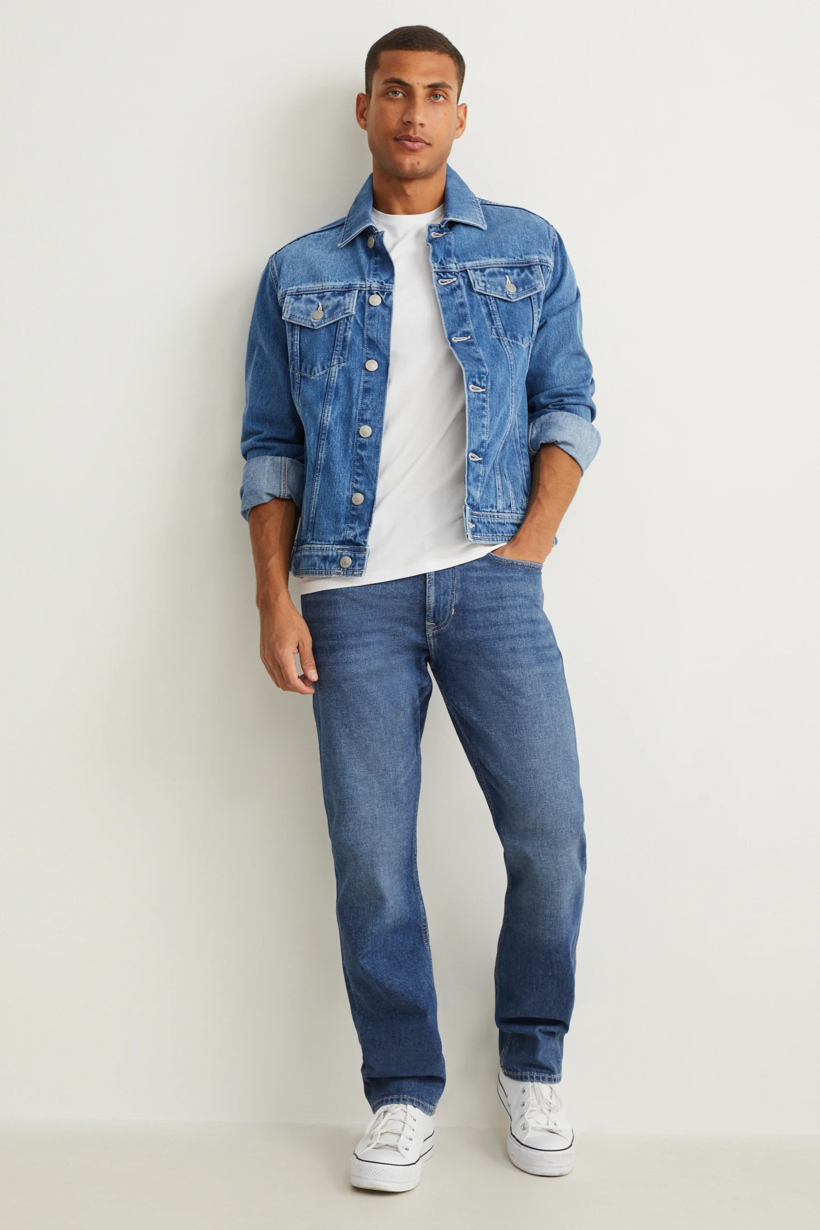 Straight jeans - LYCRA?