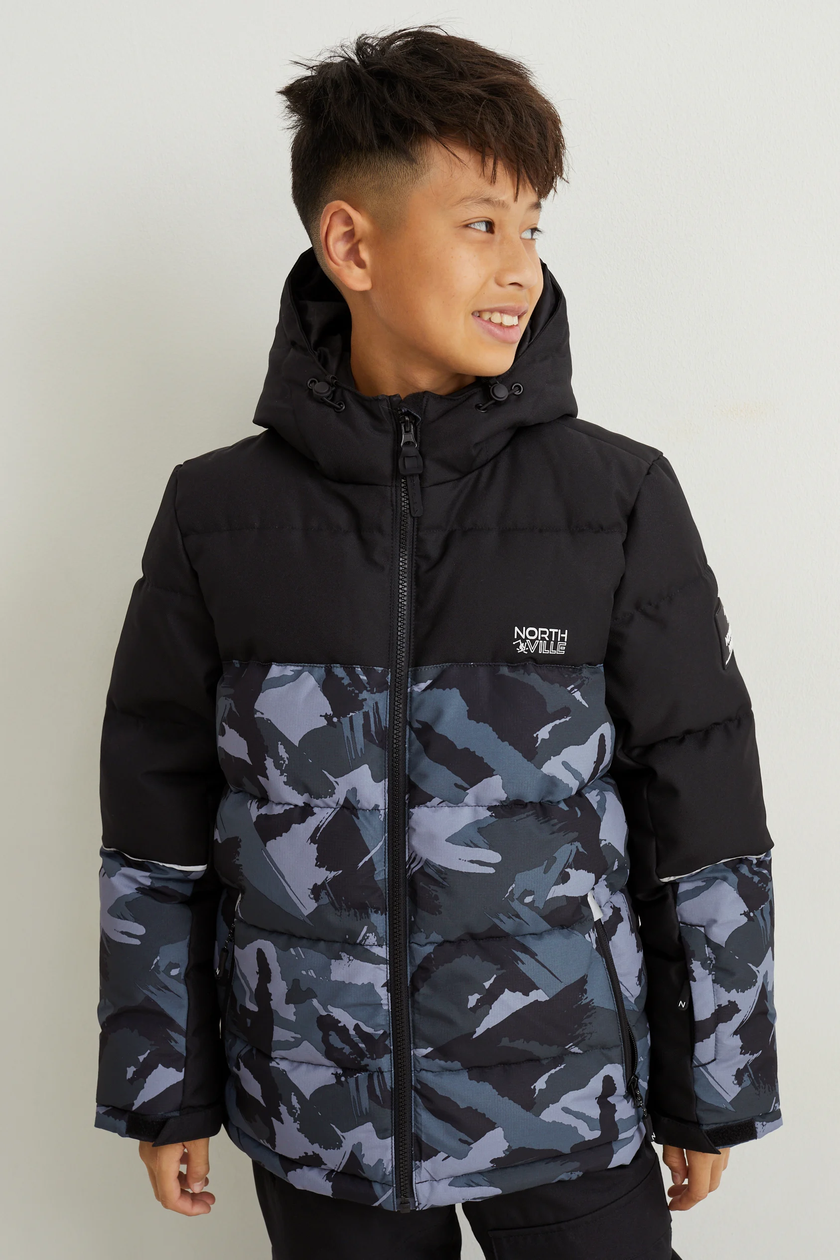 Ski jacket with hood - patterned