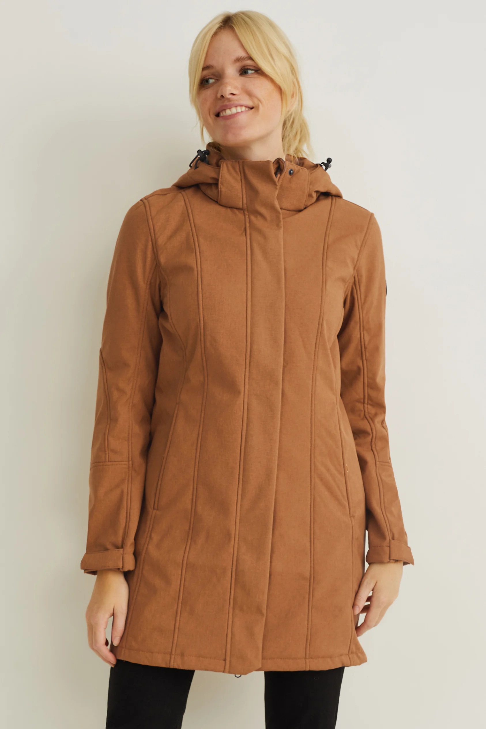 Softshell coat with hood