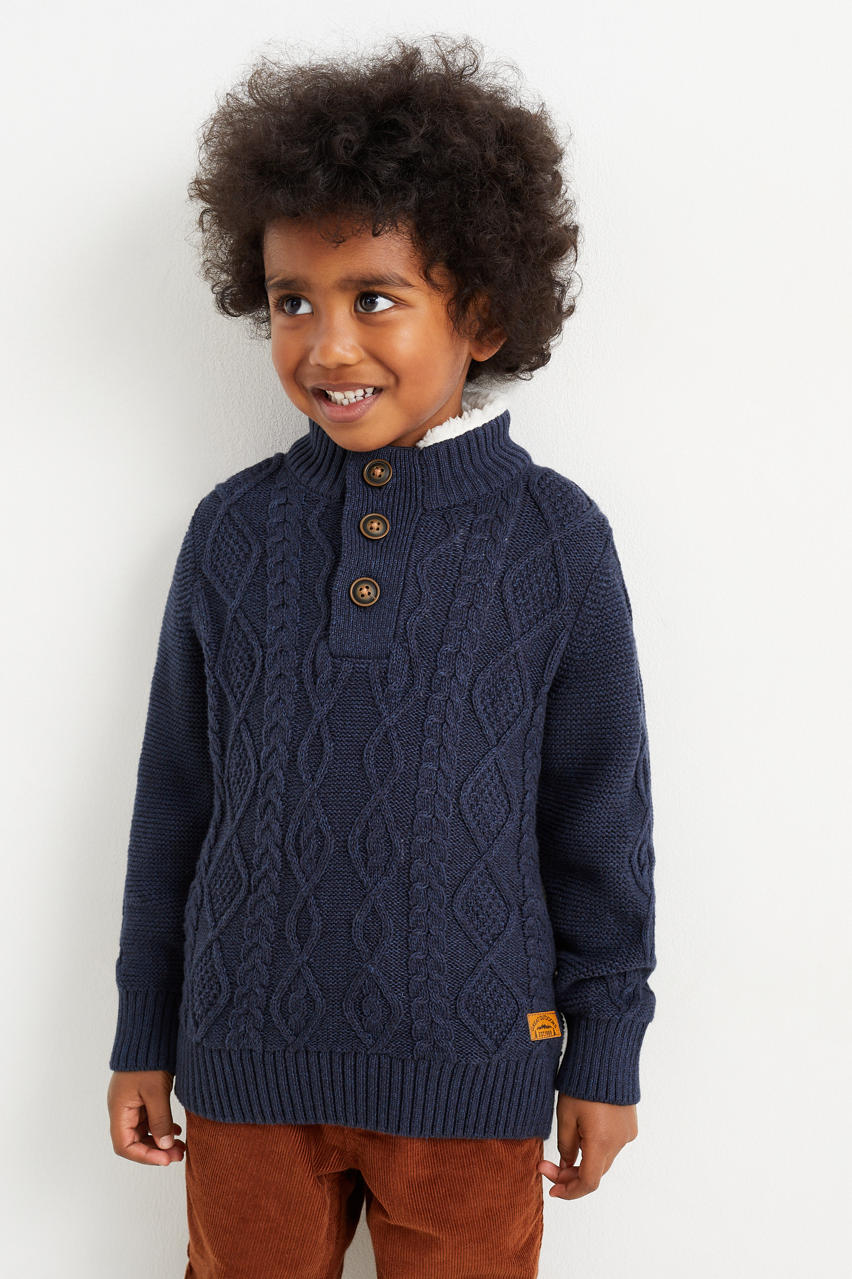 Jumper - cable knit pattern