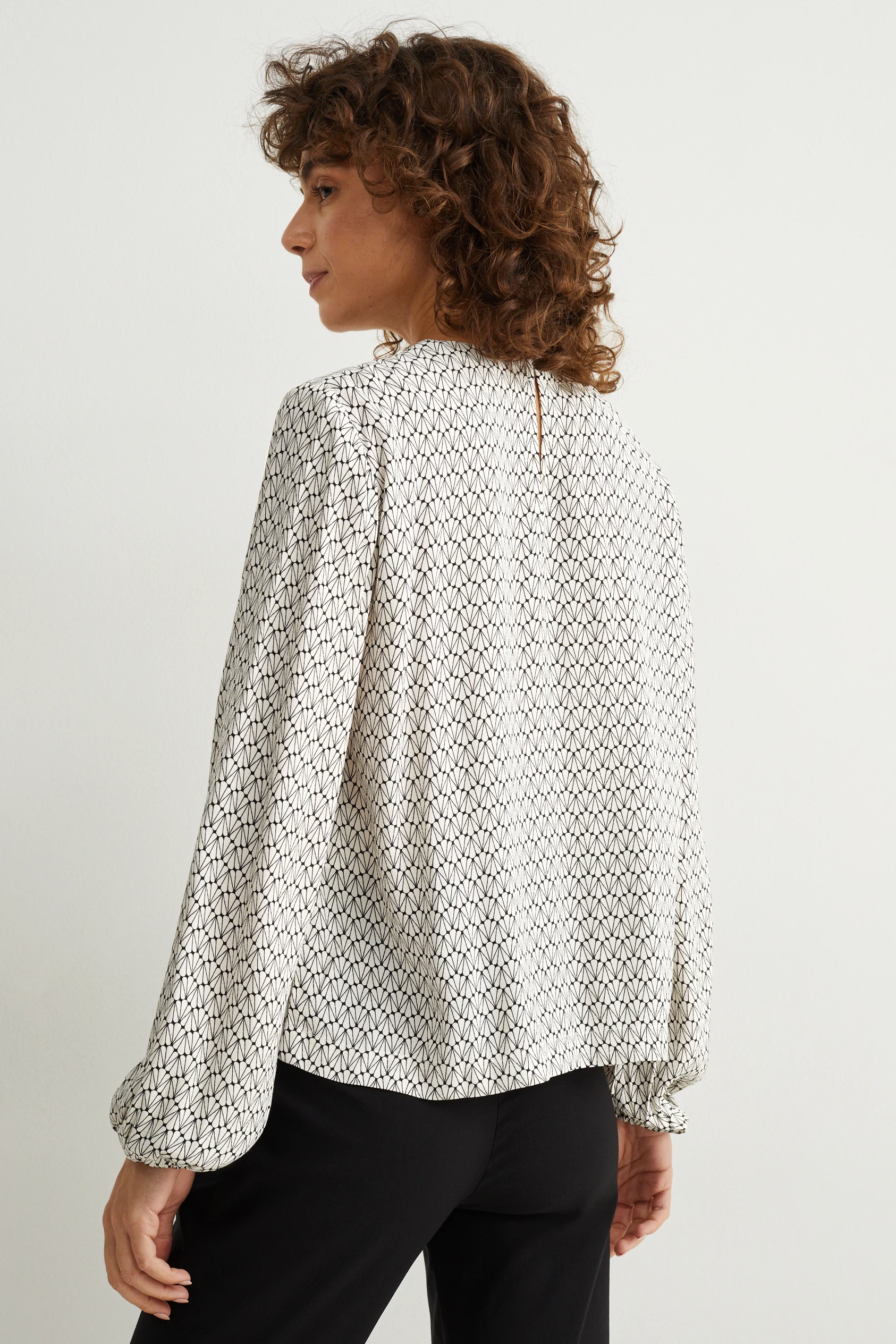 Business blouse - patterned