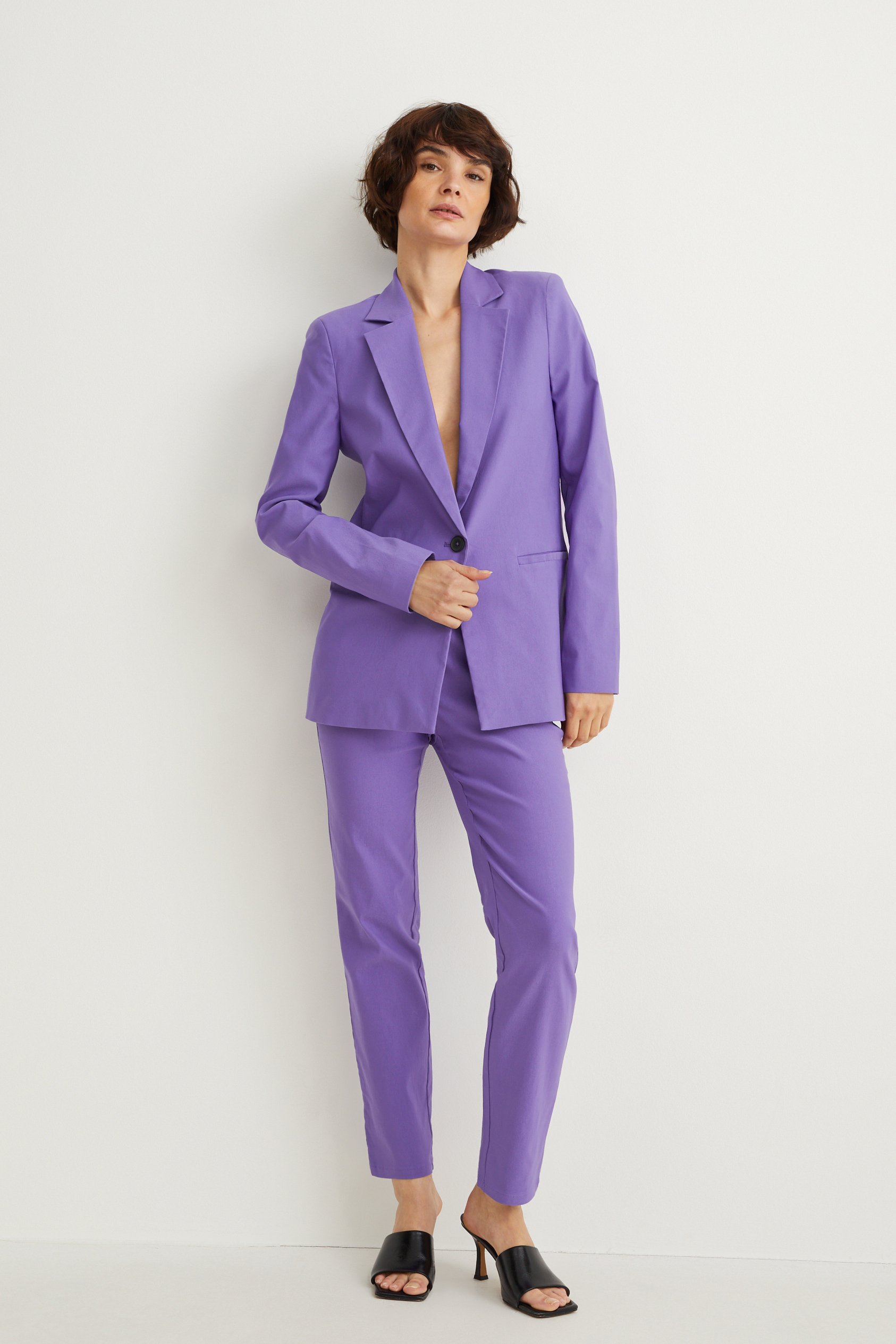 Cloth trousers - mid-rise waist - slim fit