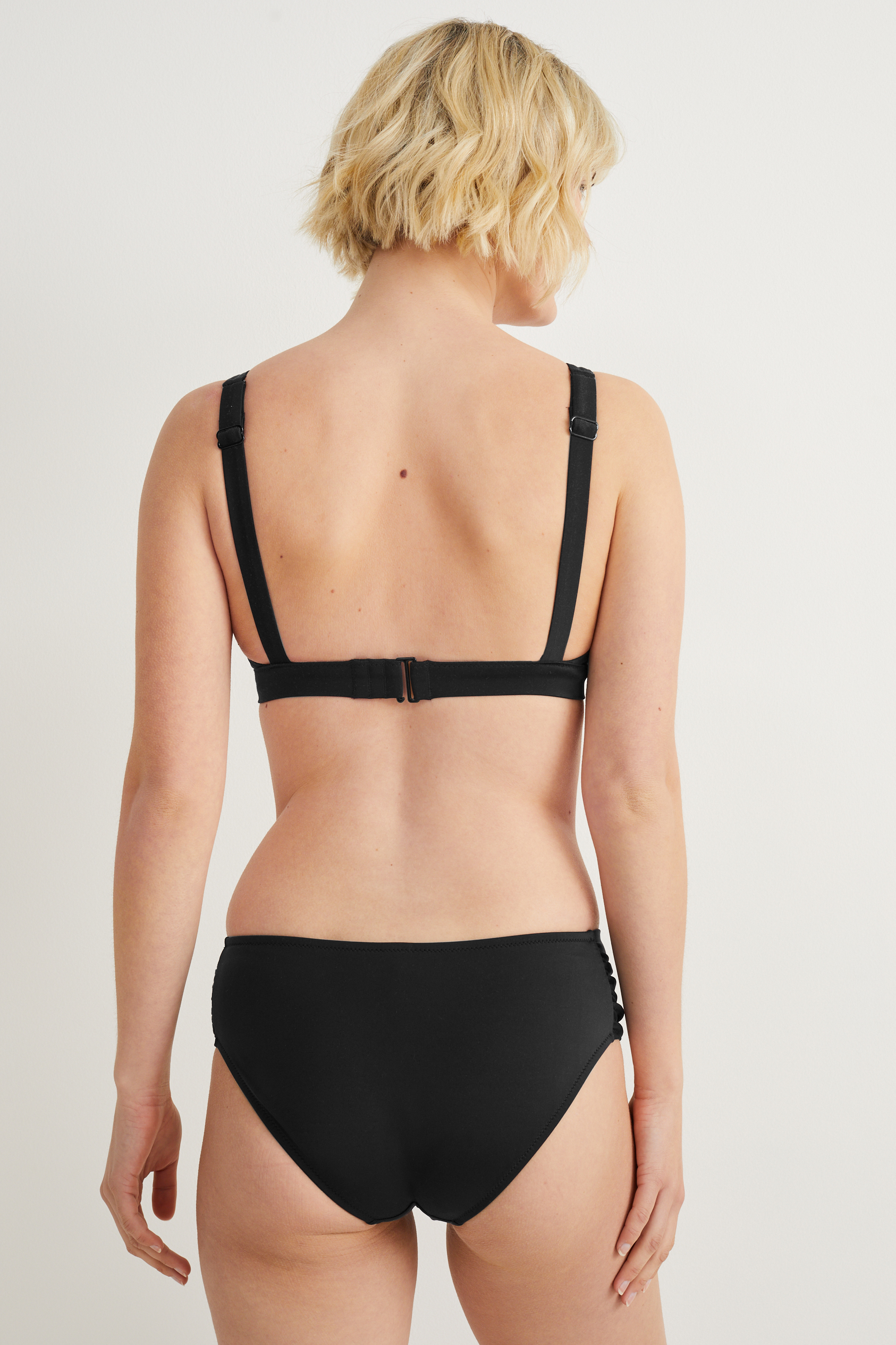 Bikini bottoms - mid-rise waist - LYCRA? XTRA LIFE?