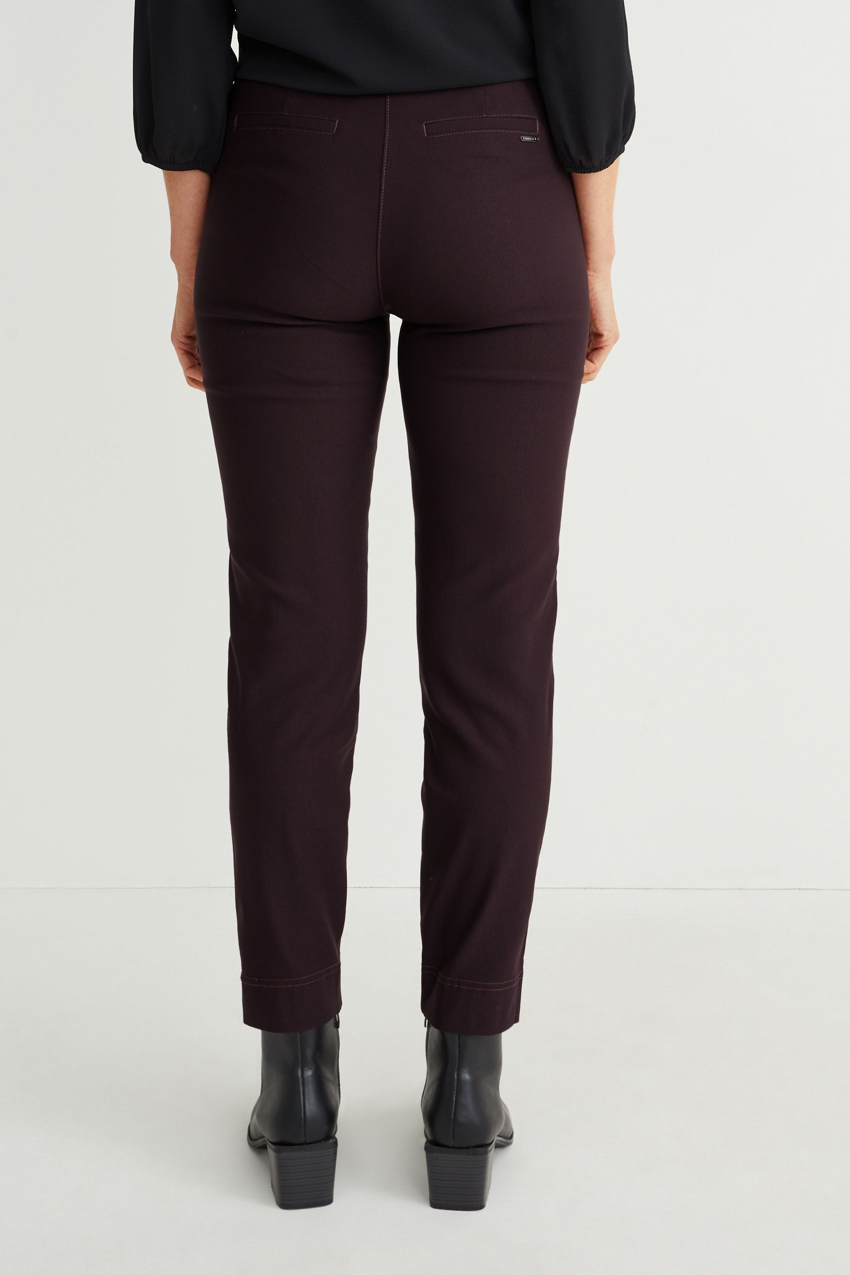 Cloth trousers - mid-rise waist - slim fit