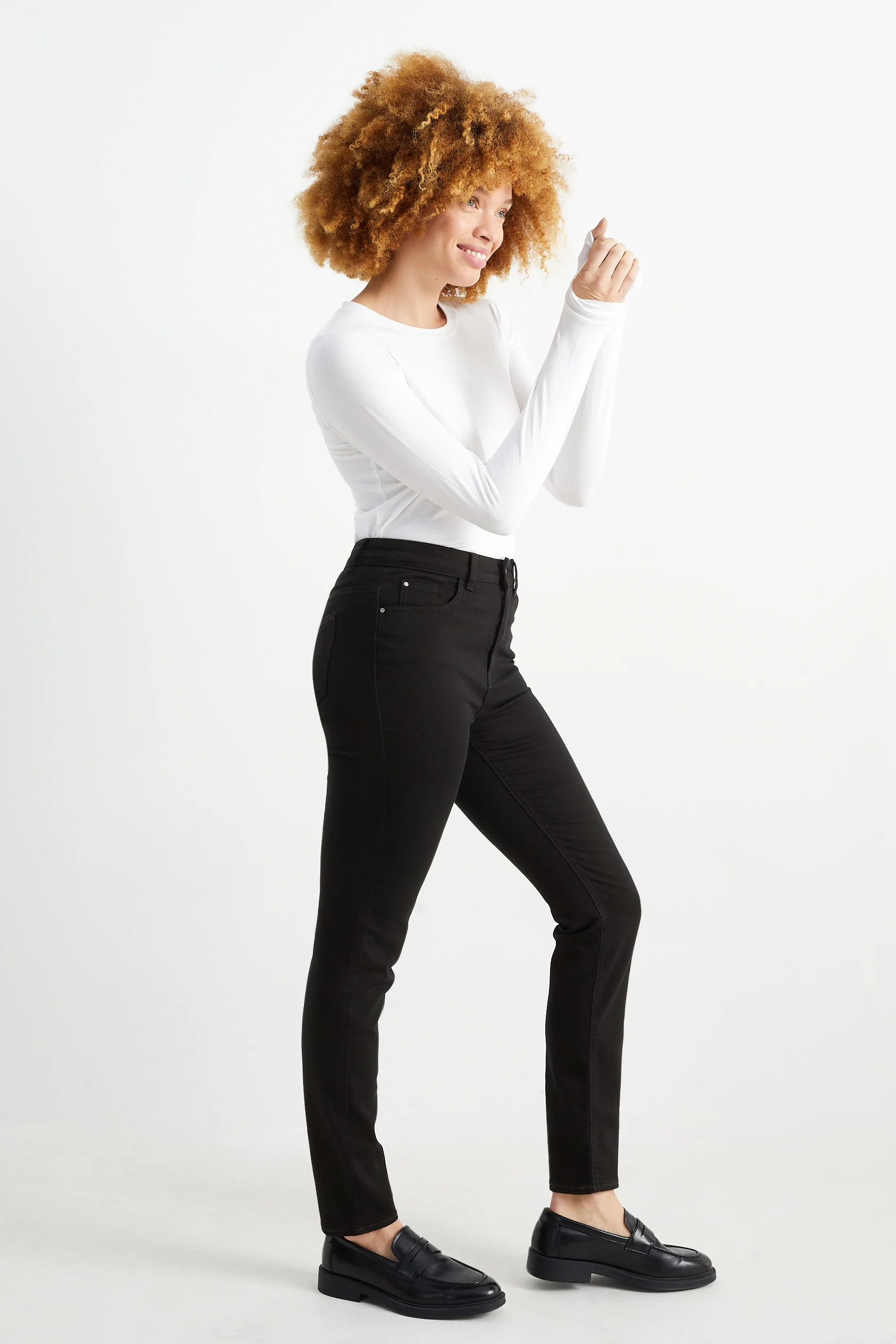 Cloth trousers - high waist - slim fit