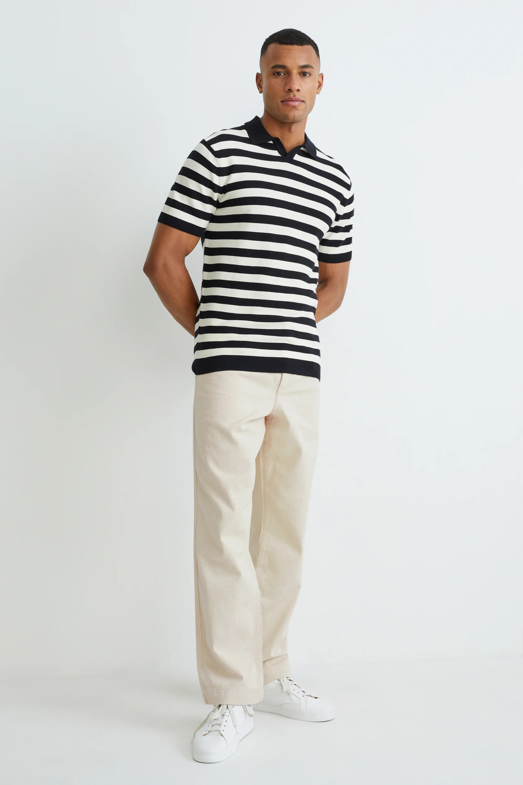 Chinos - relaxed fit