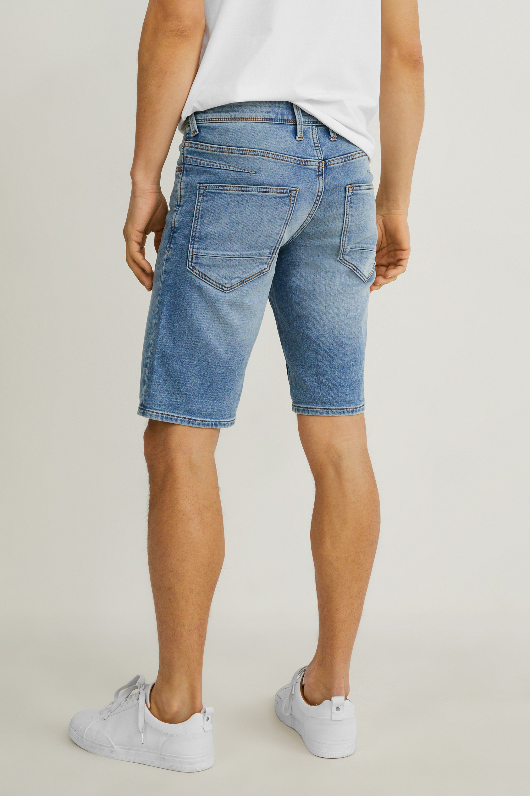 Denim shorts - Flex jog denim