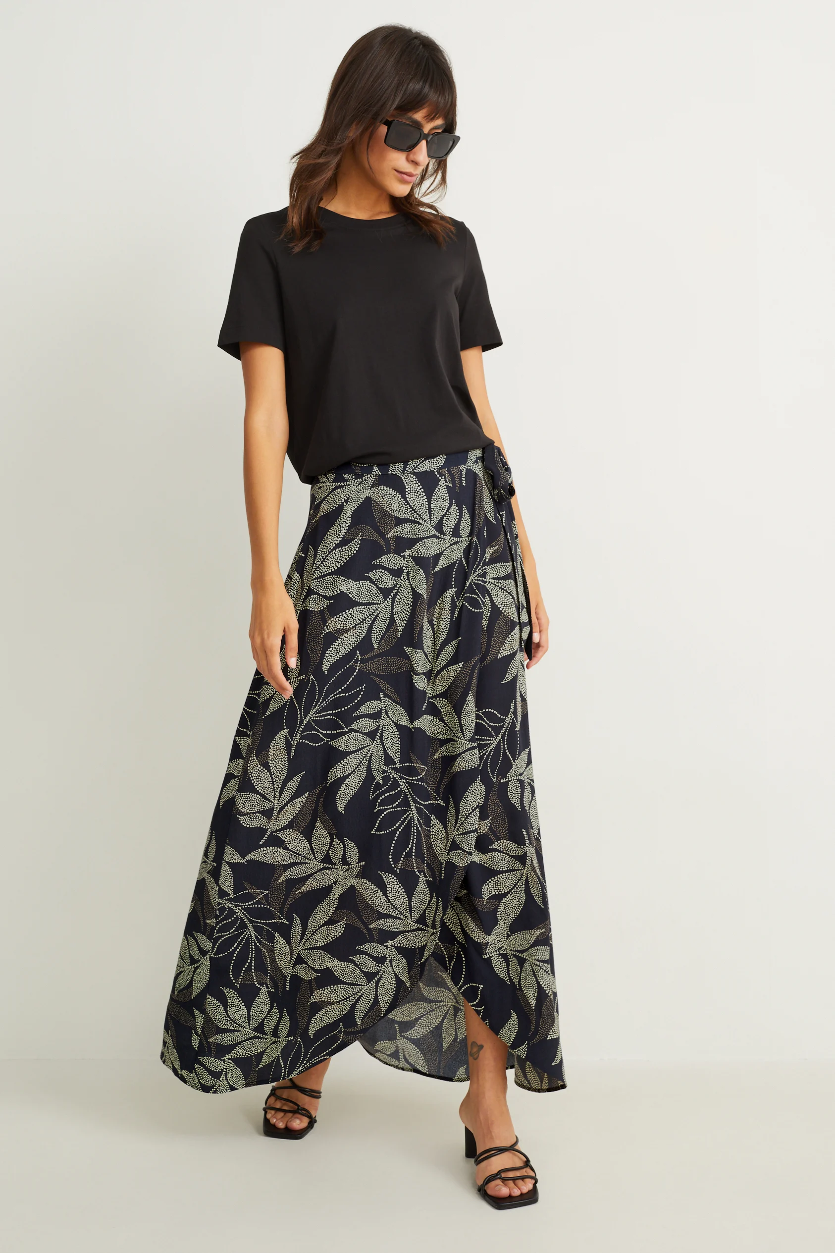 Wrap skirt - patterned