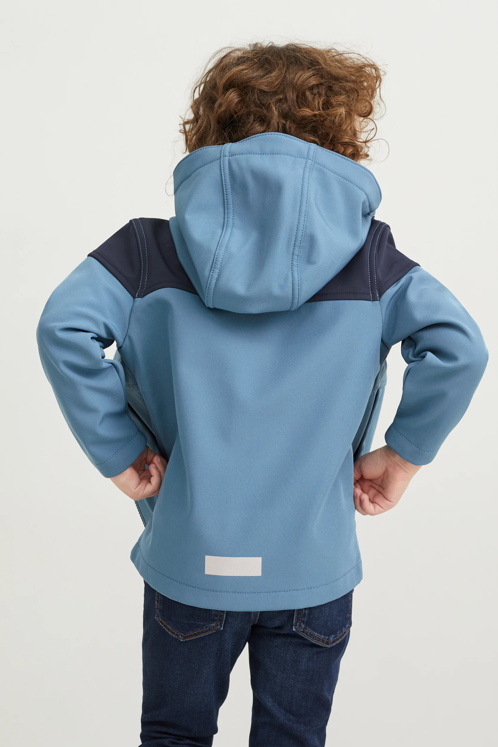 Softshell jacket with hood
