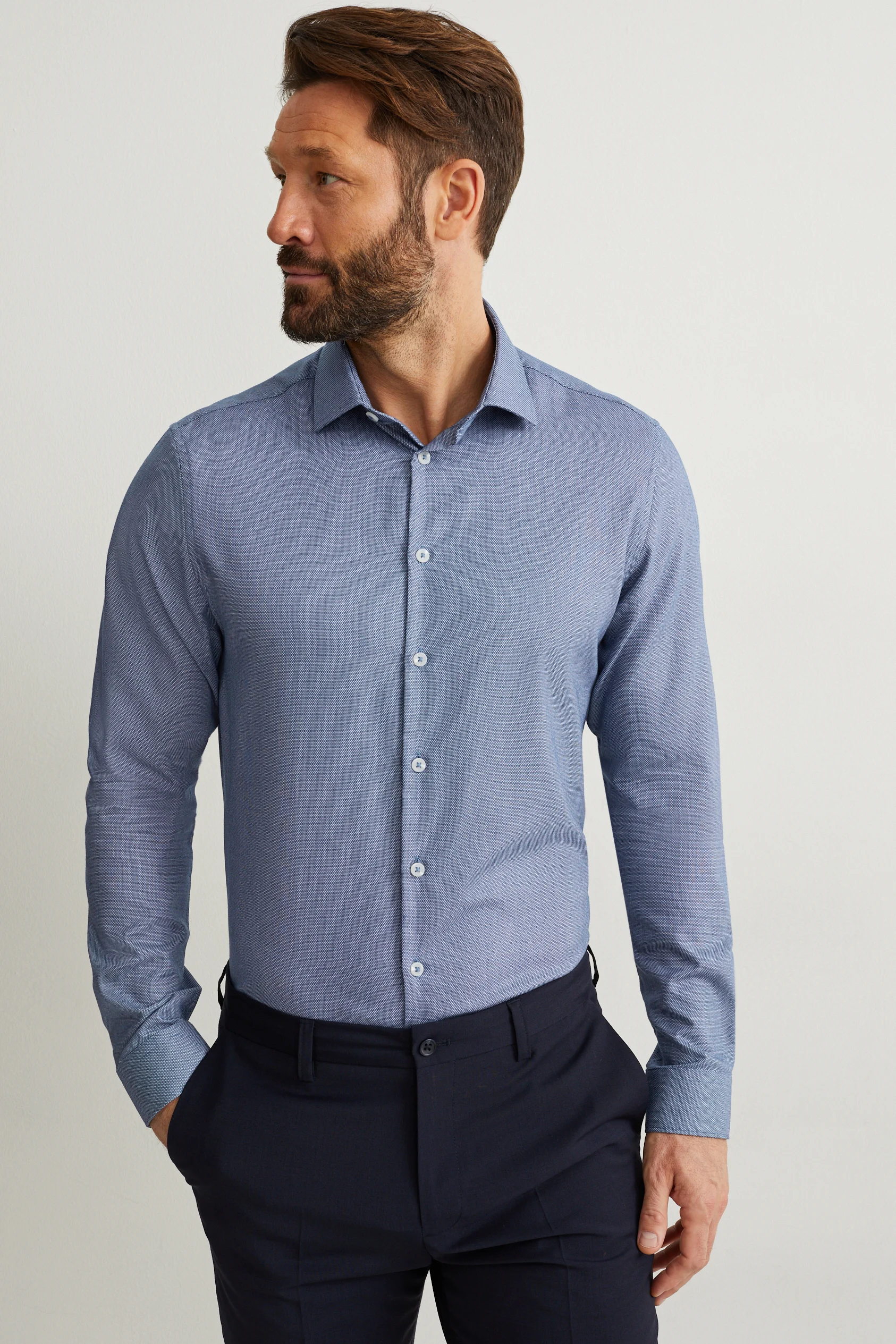 Business shirt - slim fit - kent collar - cutaway - easy-iron