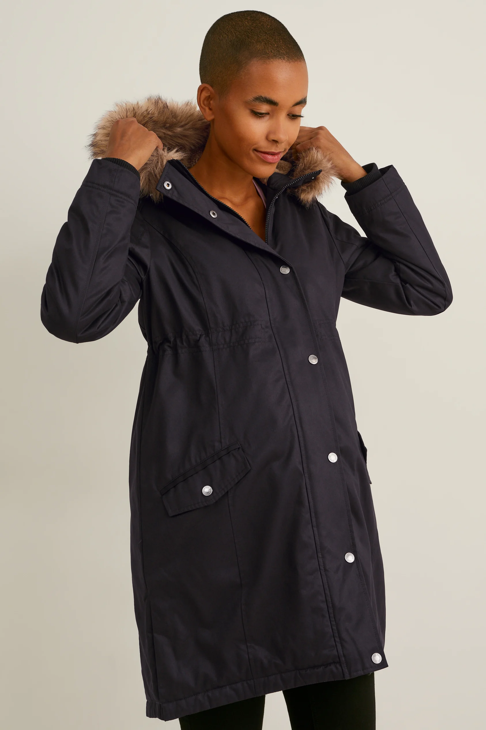 Maternity parka with hood and baby pouch - winter