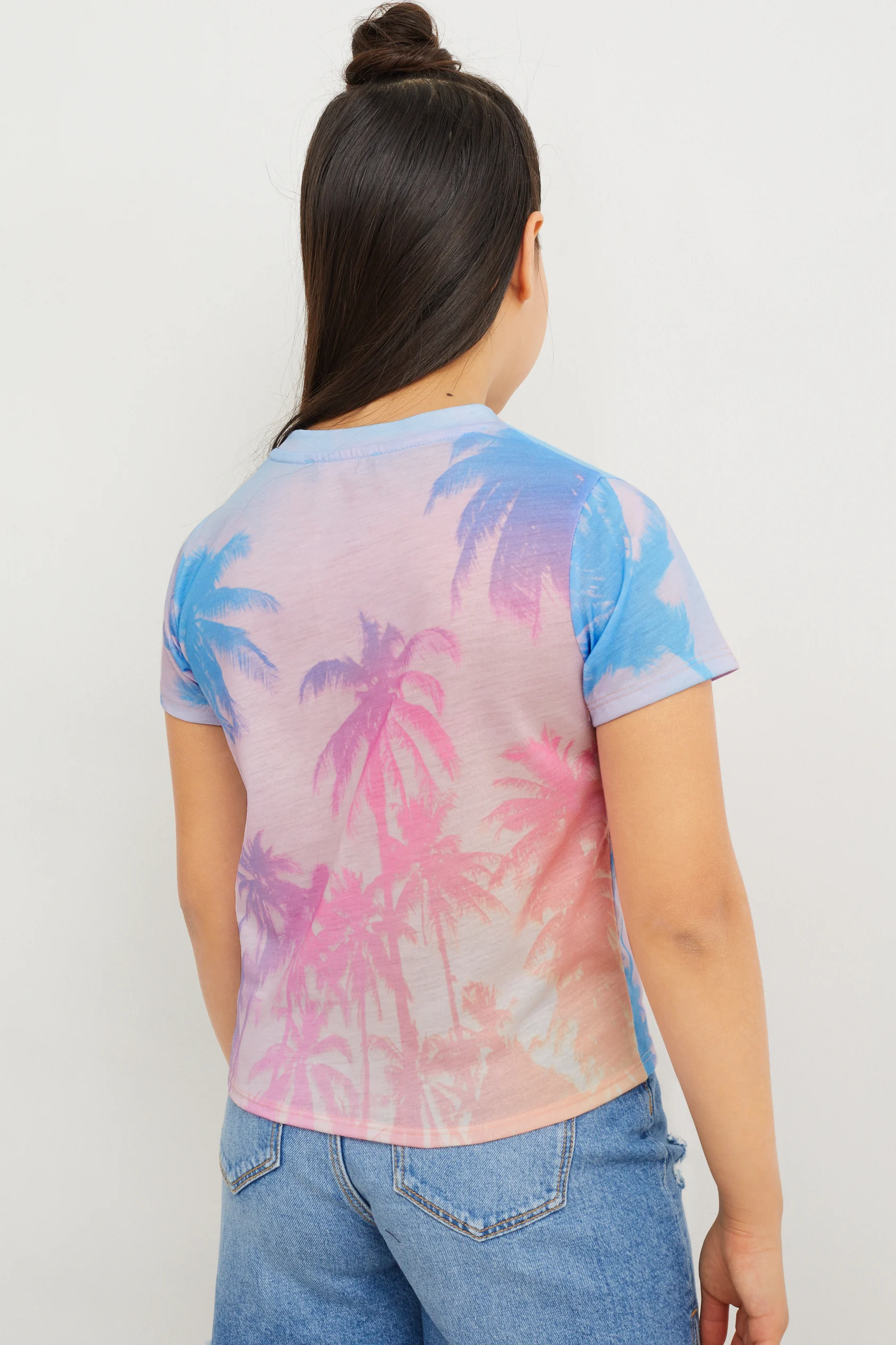 Short sleeve T-shirt with knot detail