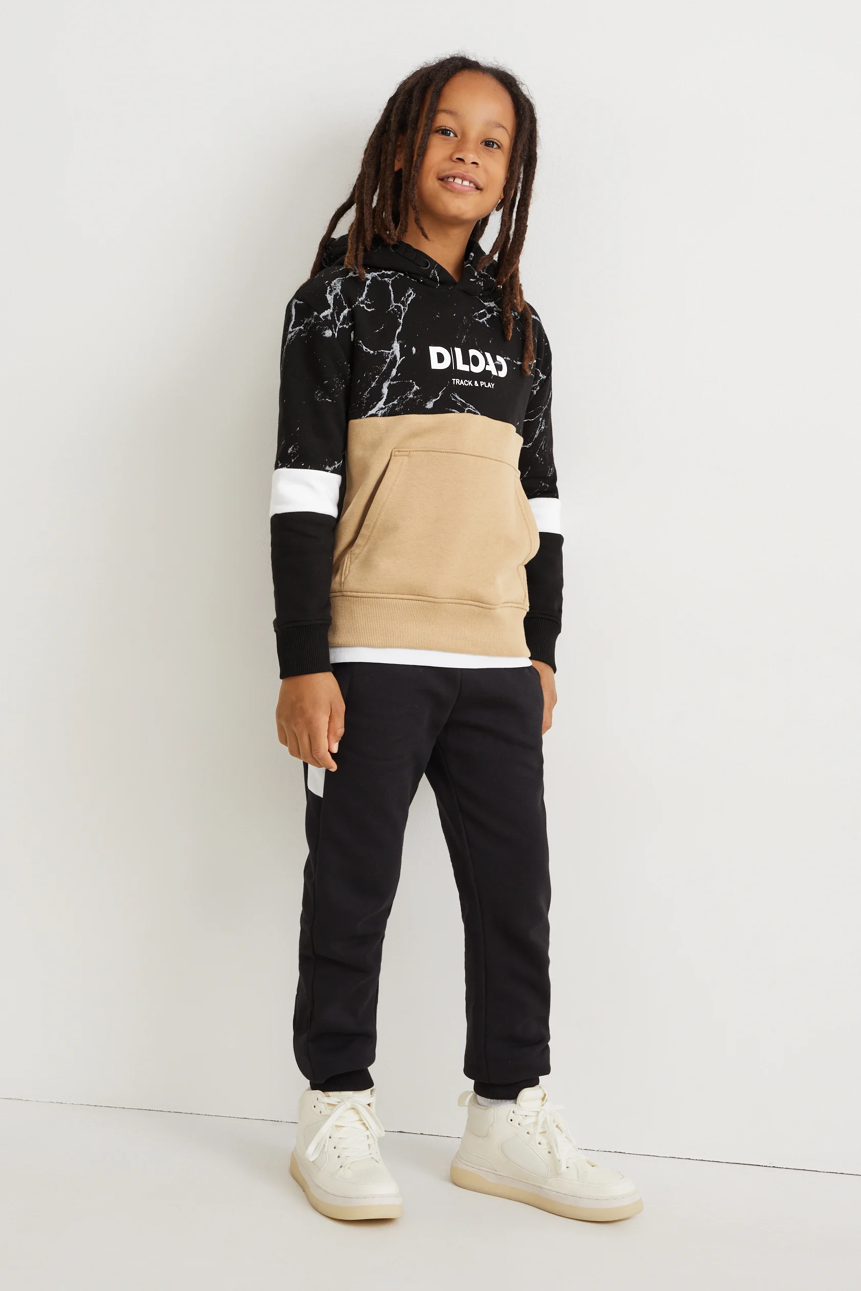 Set - hoodie and joggers - 2 piece