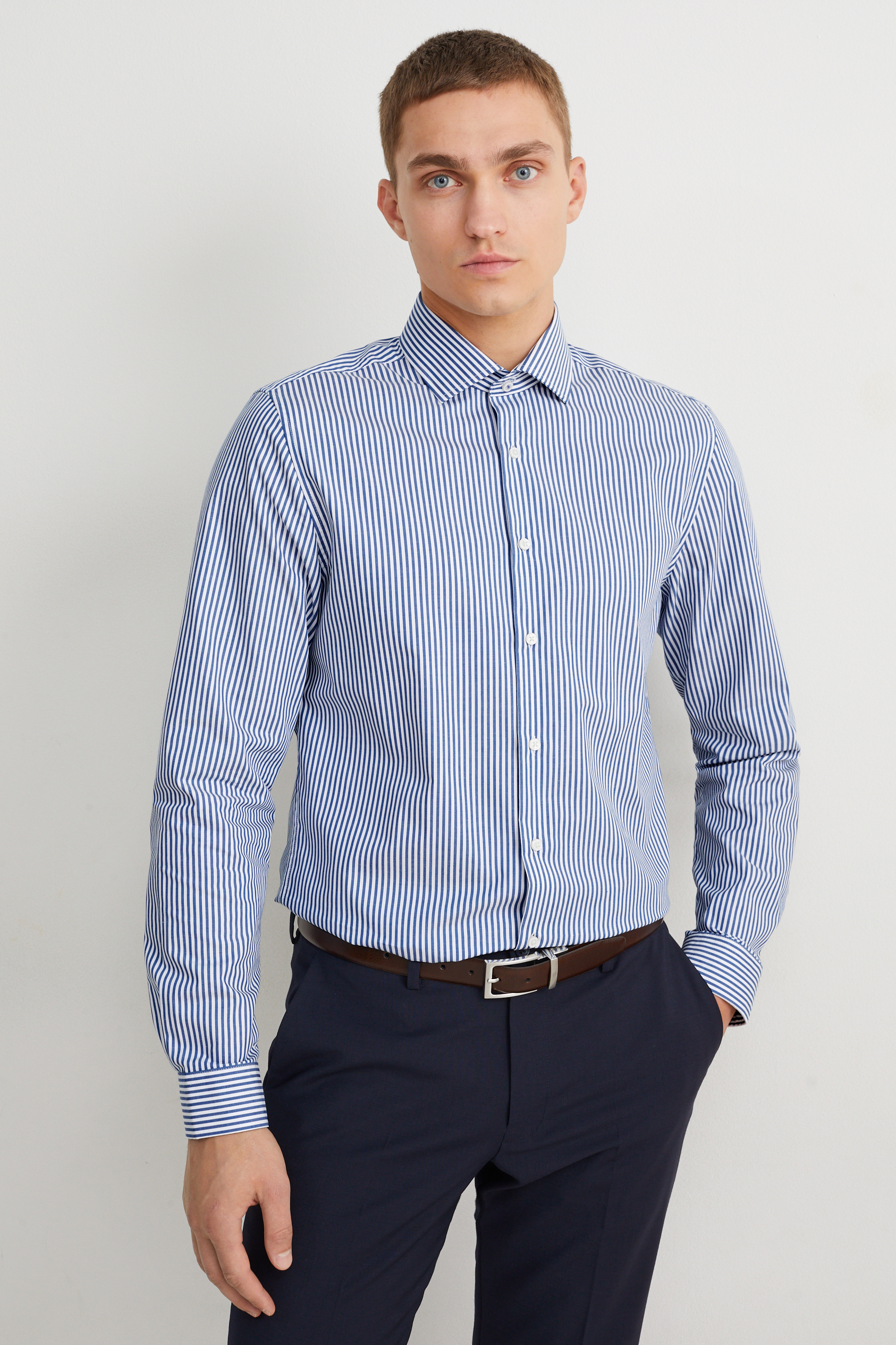 Business shirt - slim fit - cutaway collar - easy-iron