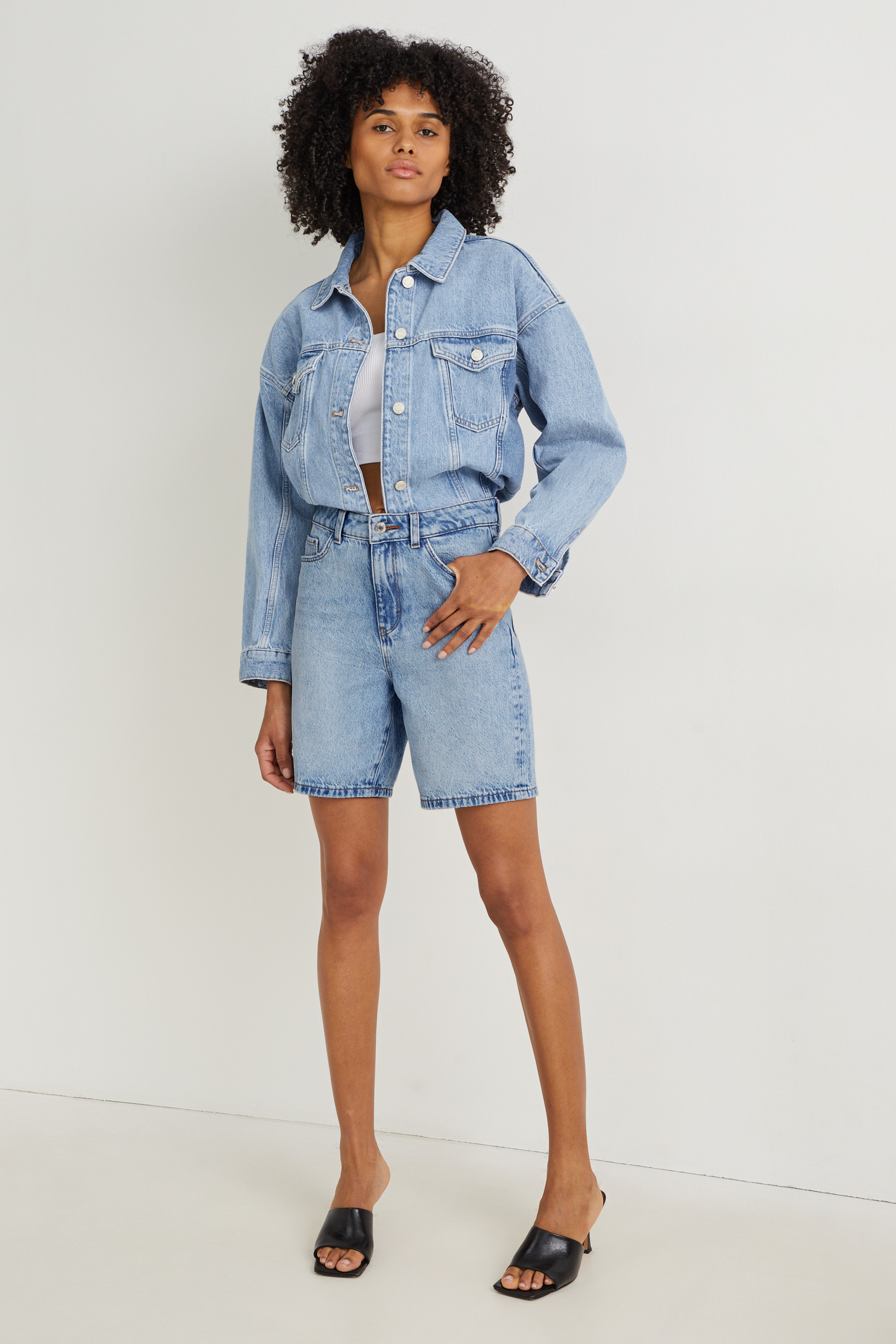 Denim bermuda shorts - high waist