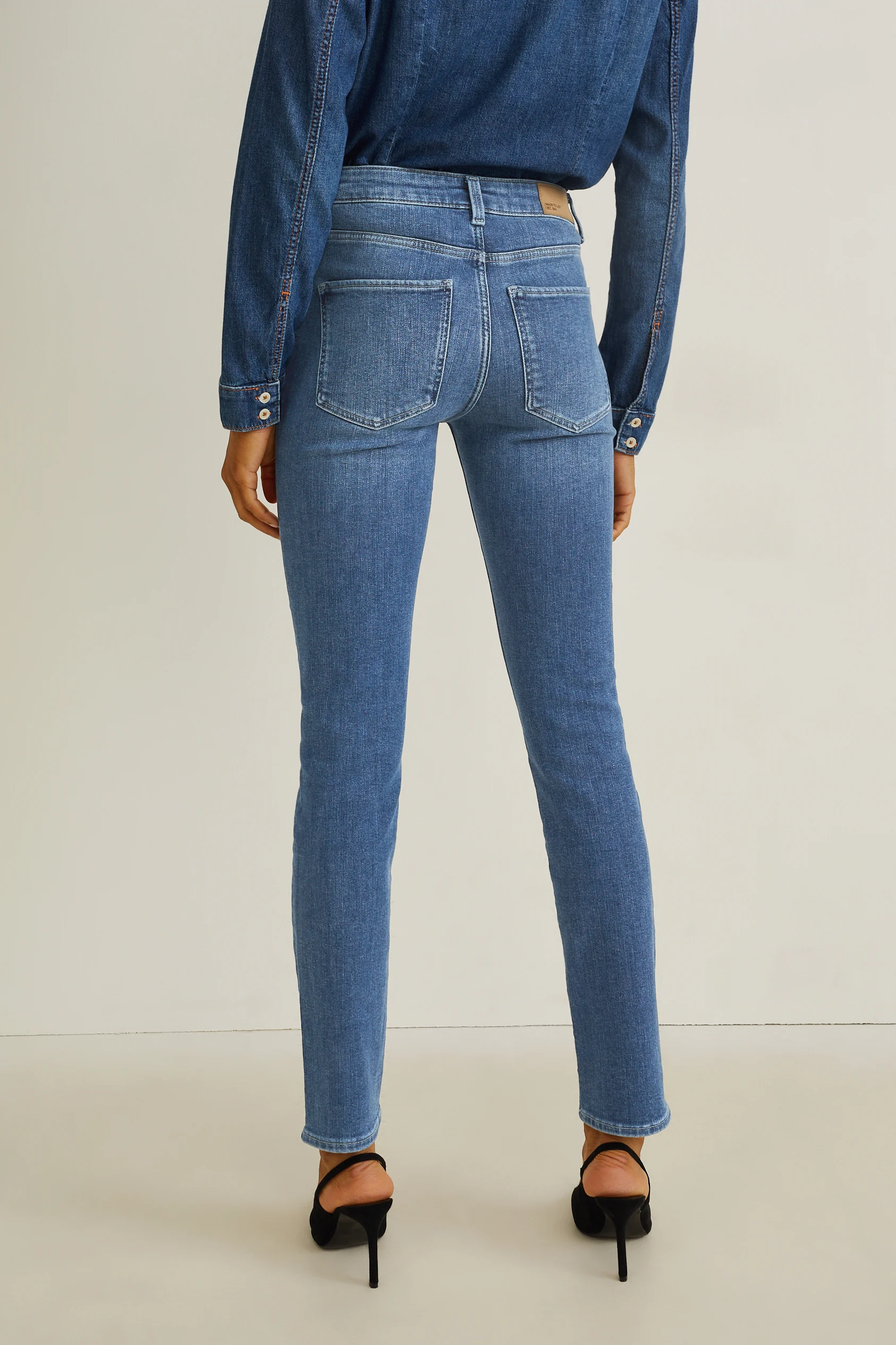 Slim jeans - mid-rise waist - thermal jeans - LYCRA?