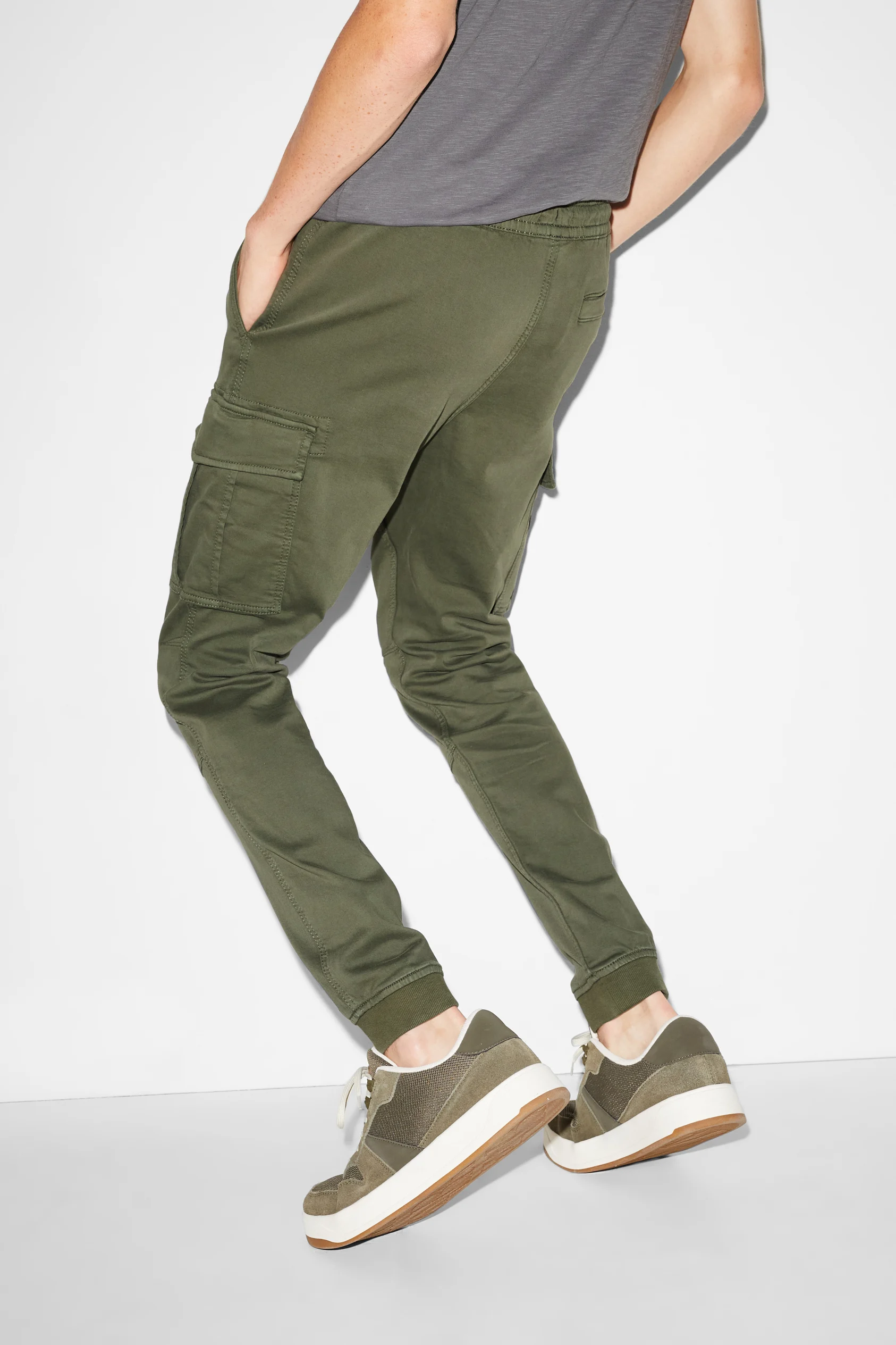 CLOCKHOUSE - cargo trousers - regular fit
