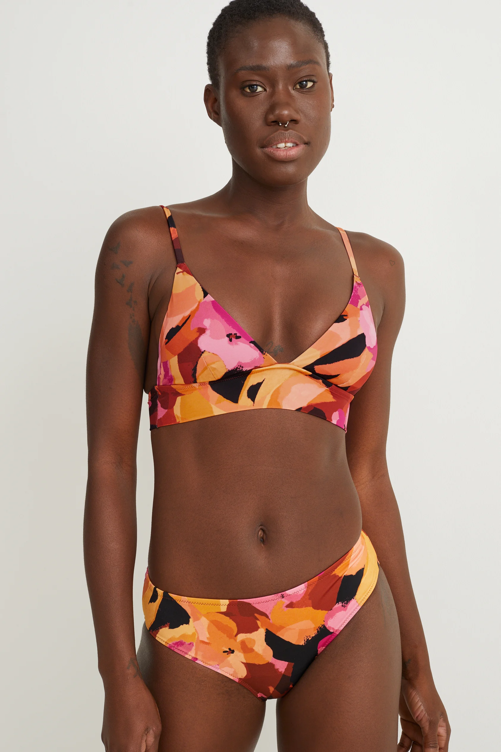 Bikini bottoms - mid-rise waist - LYCRA? XTRA LIFE? - patterned