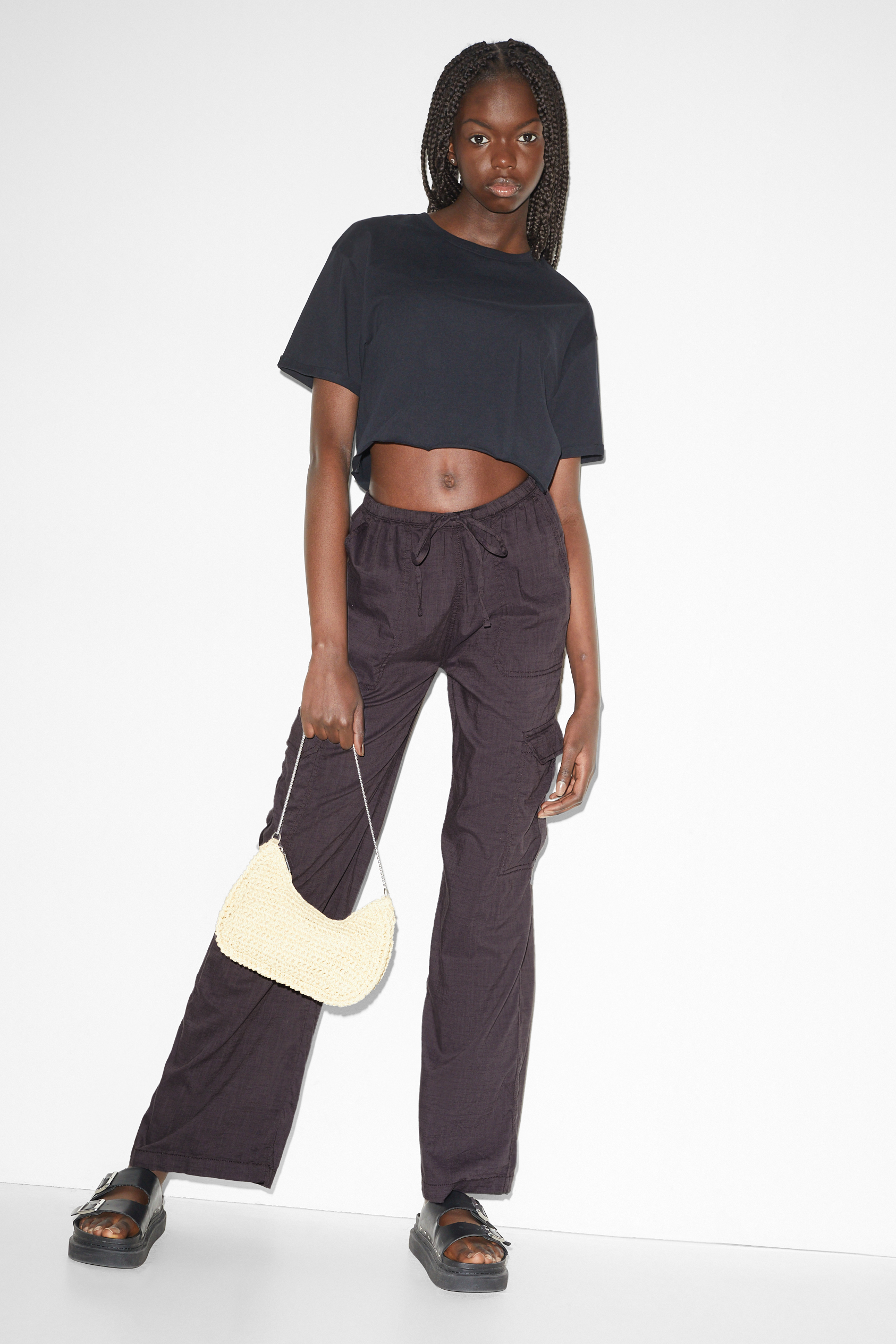 CLOCKHOUSE - cargo trousers - mid-rise waist - relaxed fit