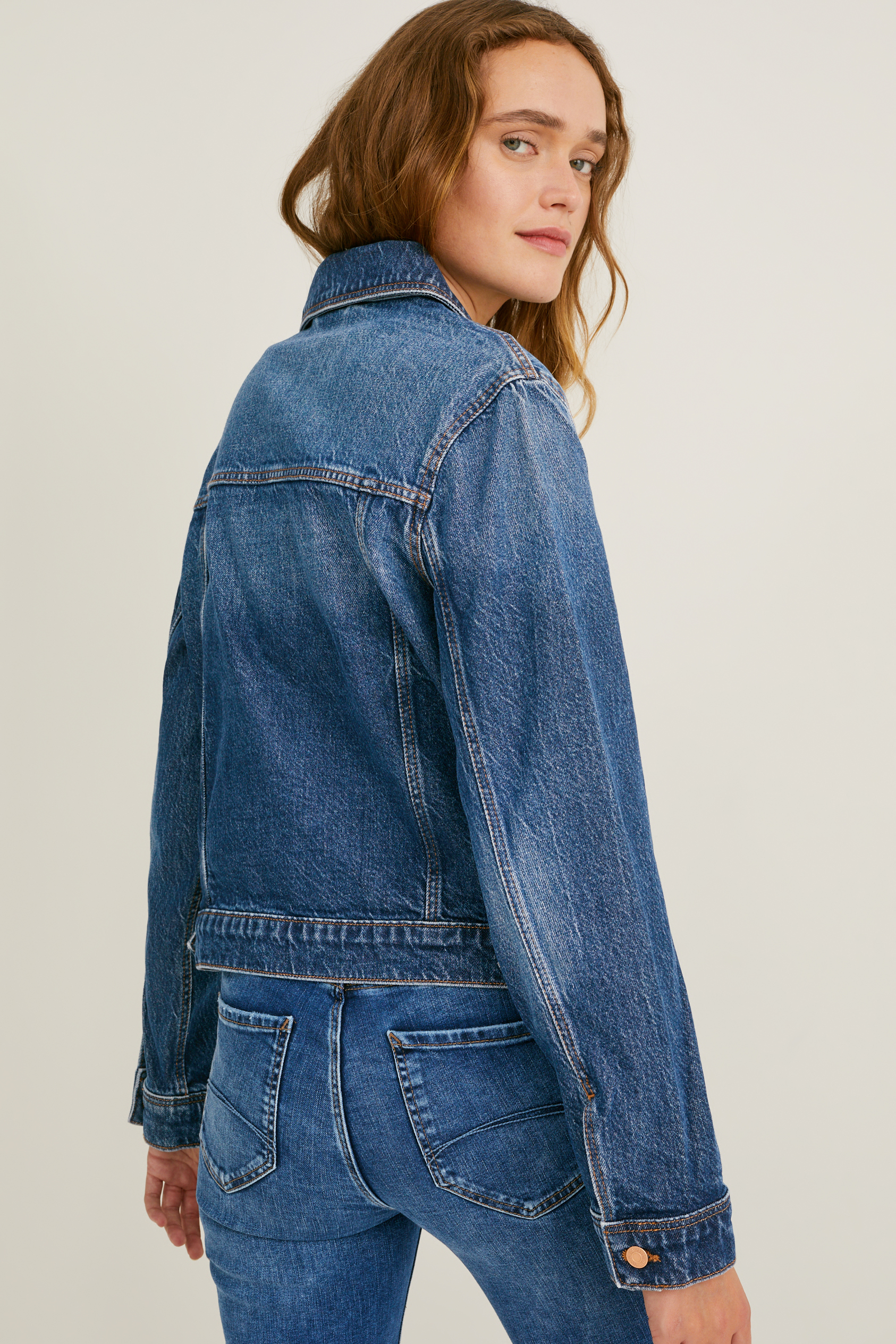 Denim jacket - LYCRA?