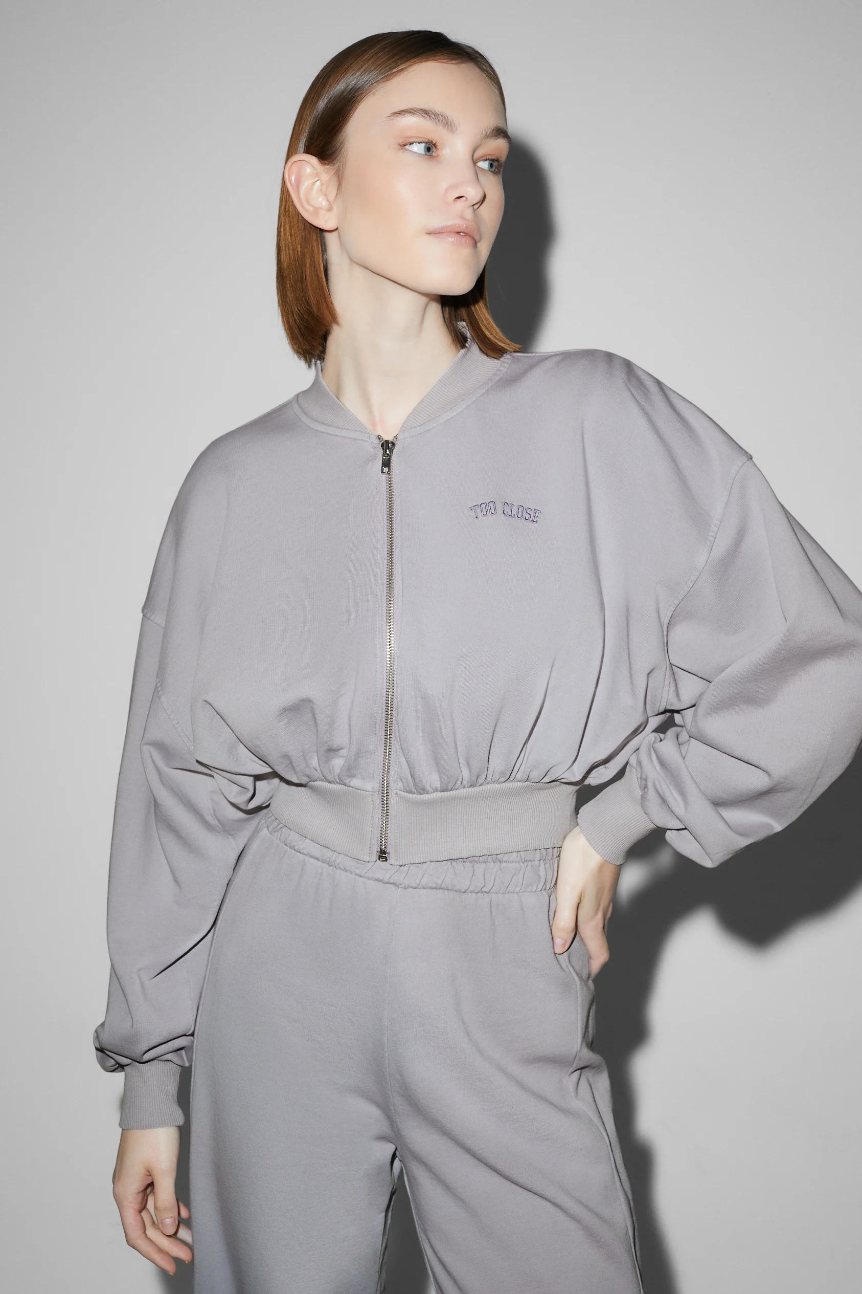 CLOCKHOUSE - cropped varsity jacket