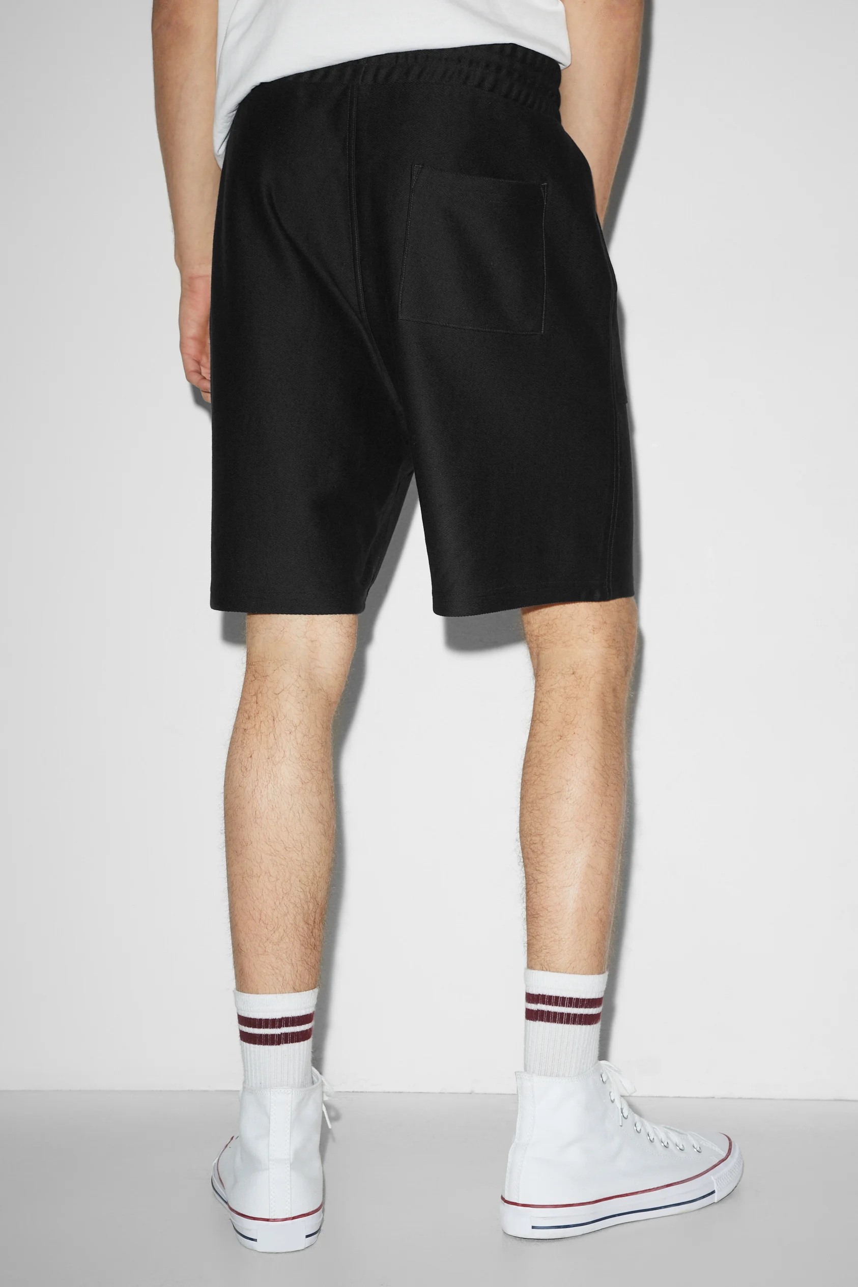Sweat shorts