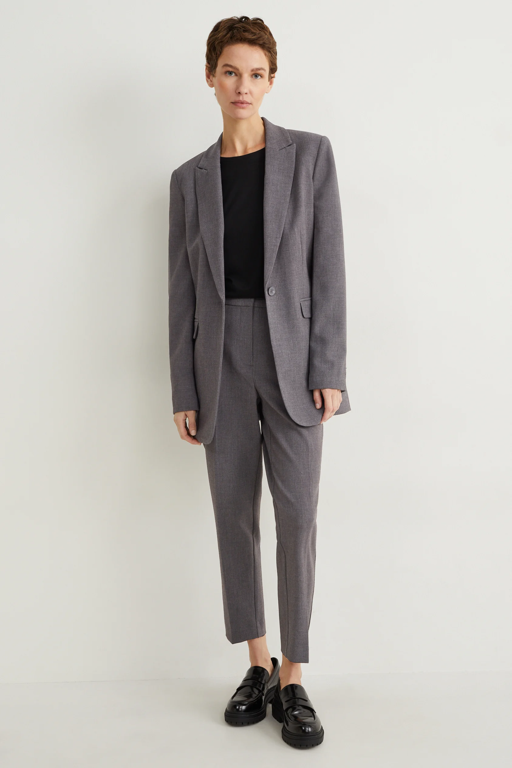 Cloth trousers - high waist - slim fit