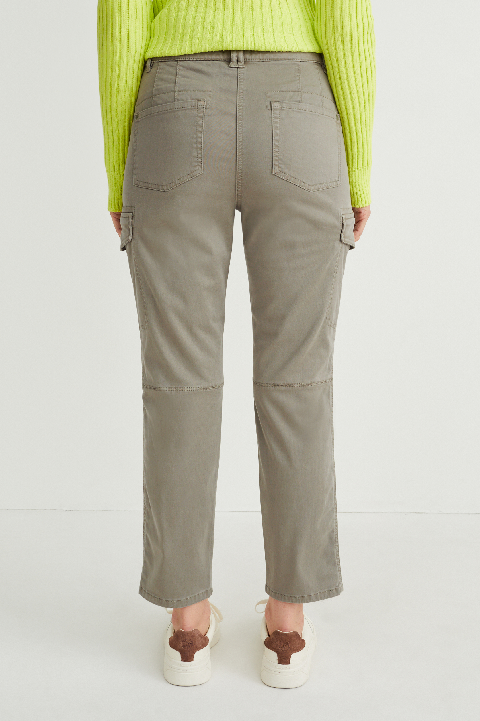 Cargo trousers - mid-rise waist - slim fit - LYCRA?