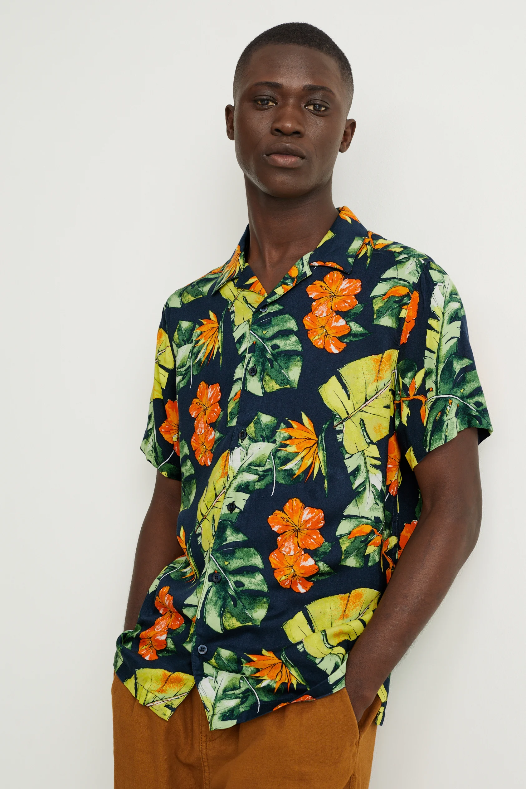 Shirt - slim fit - lapel collar