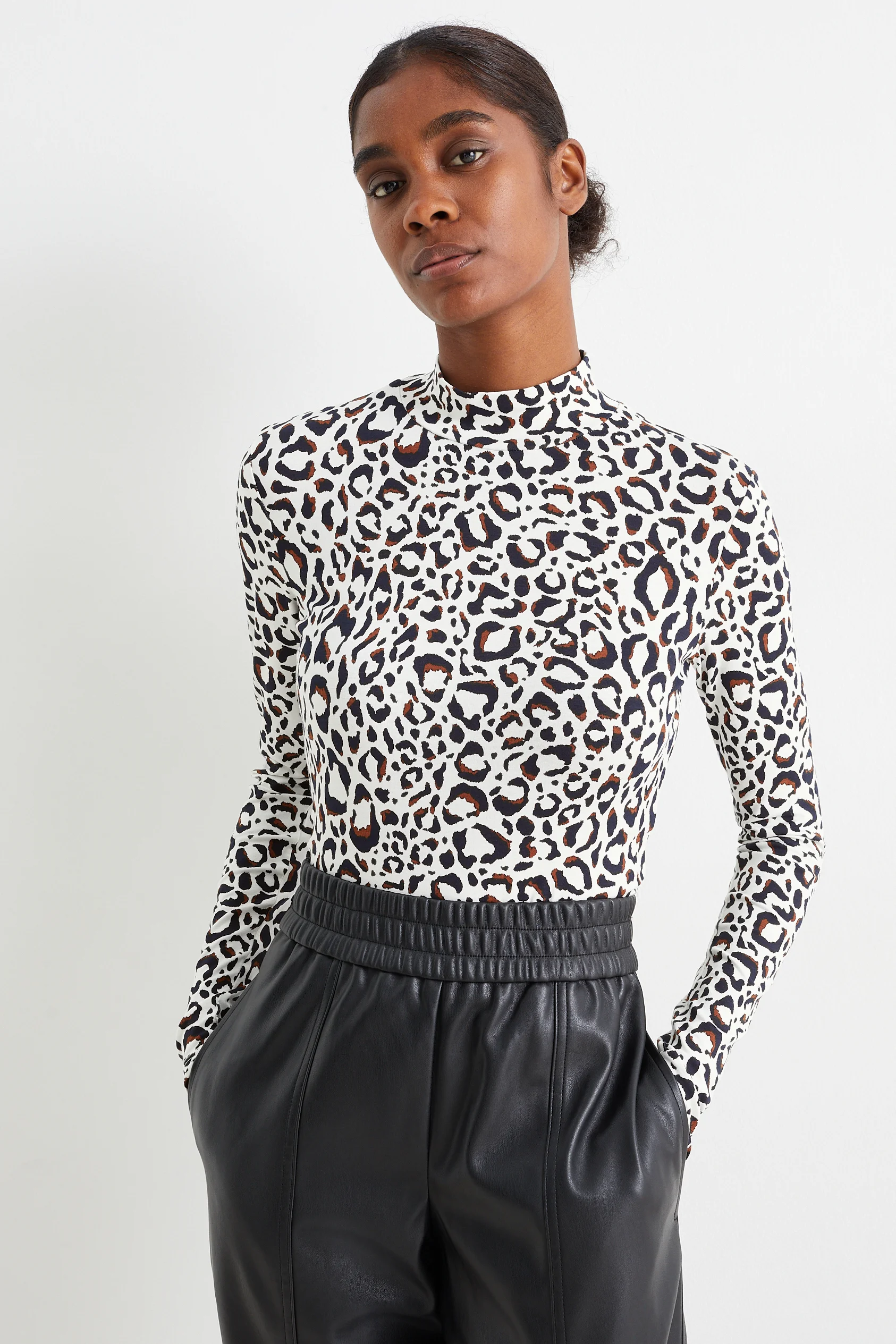 Polo neck top - patterned