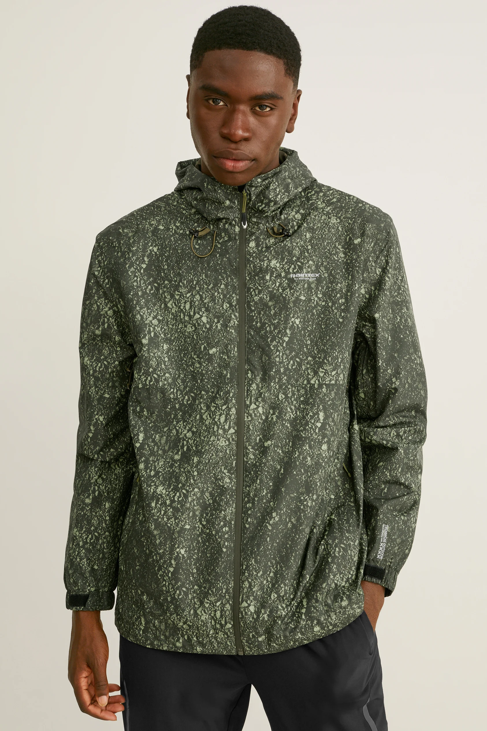 Outdoor jacket with hood - patterned