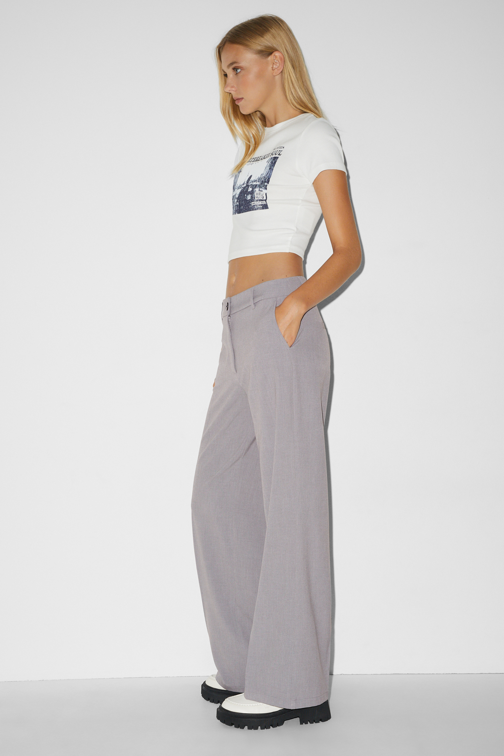 CLOCKHOUSE - cloth trousers - mid-rise waist - straight fit