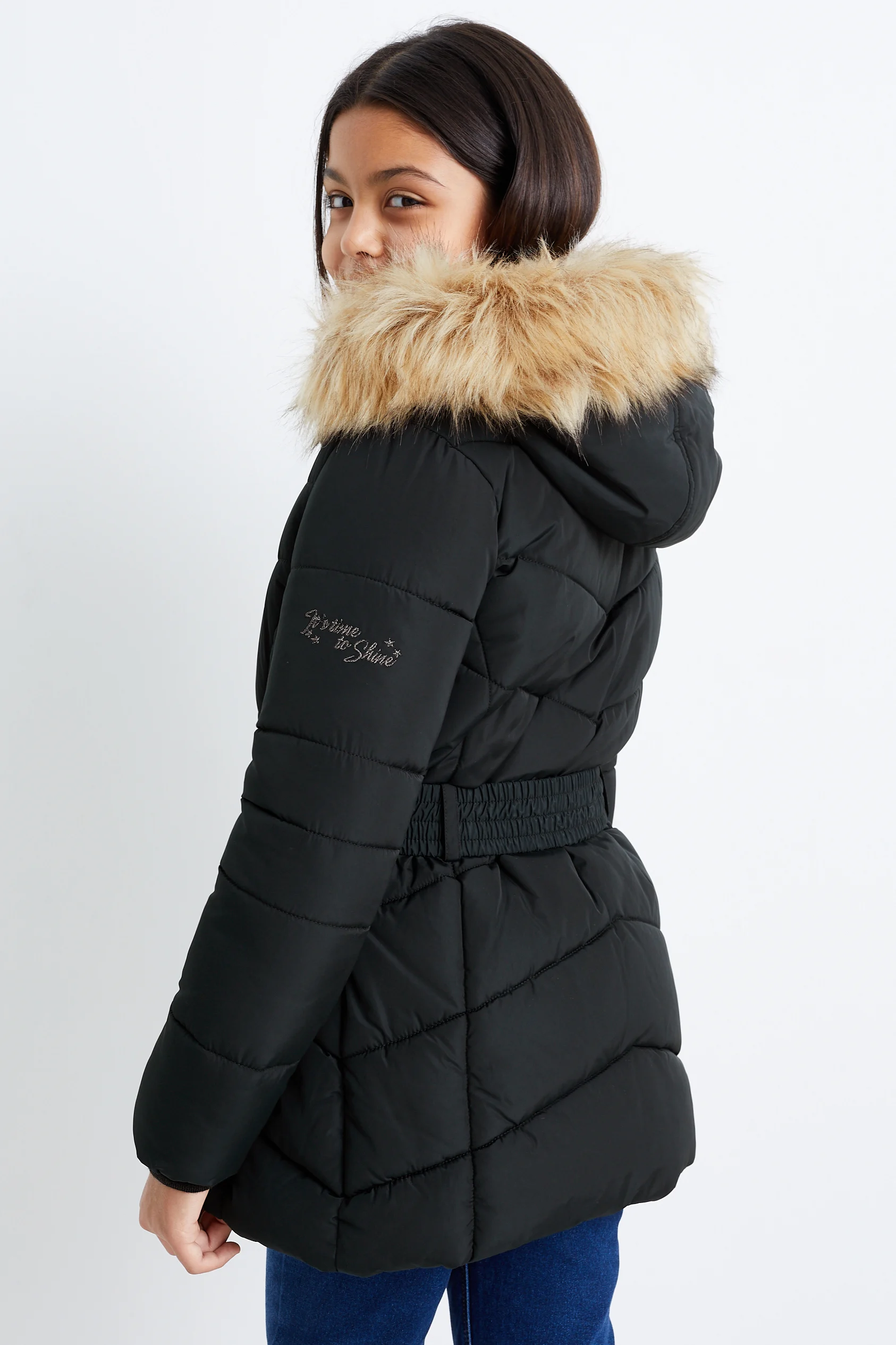 Quilted jacket with hood and faux fur trim