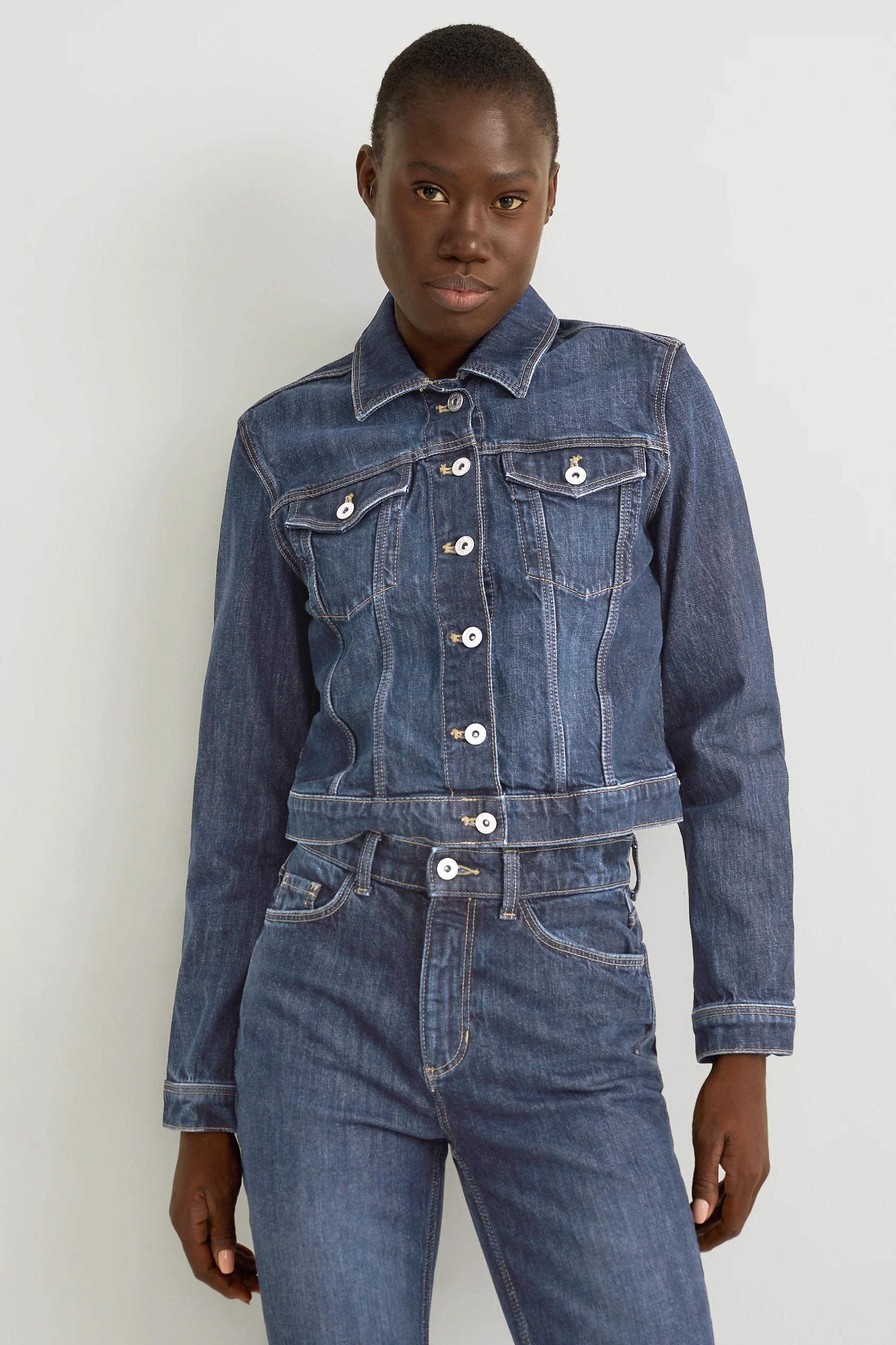 Denim jacket - LYCRA?