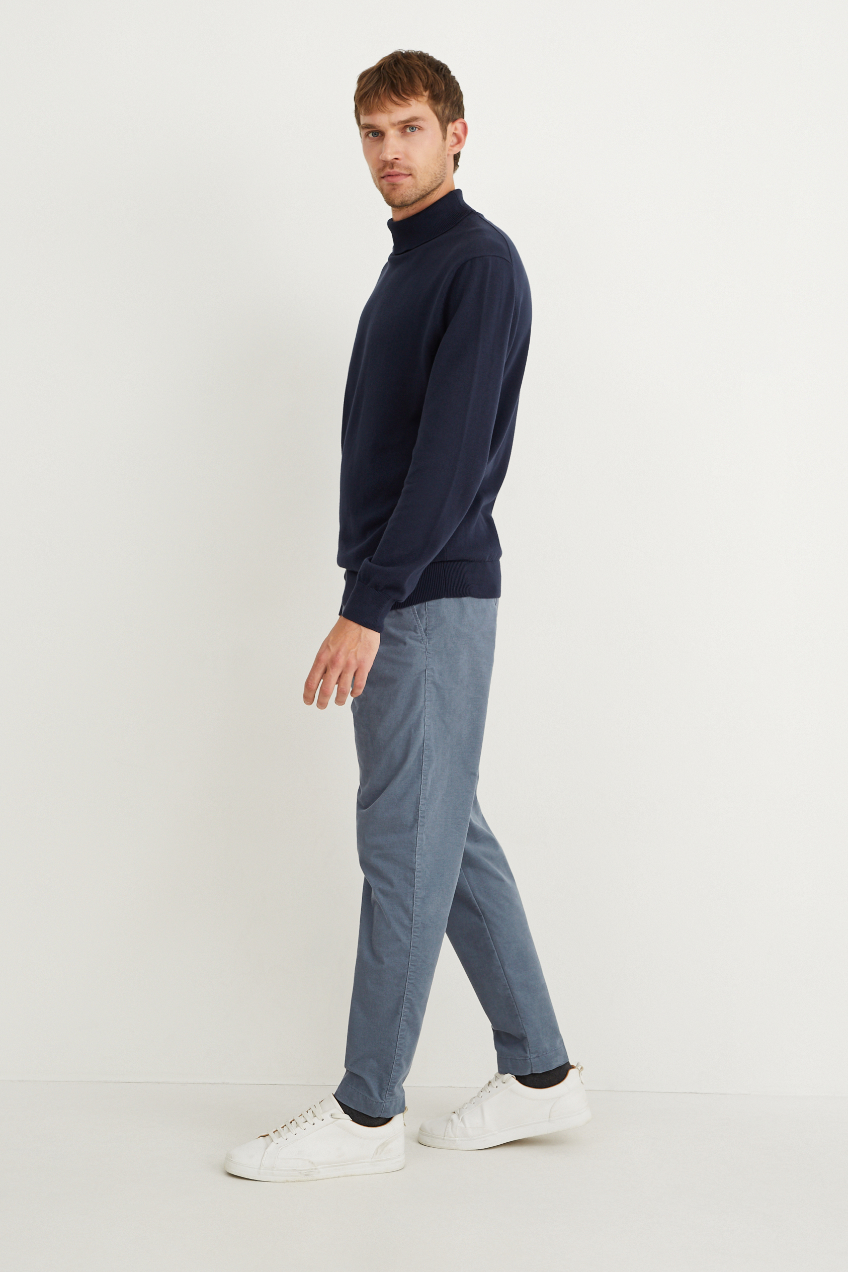 Corduroy chinos - tapered fit