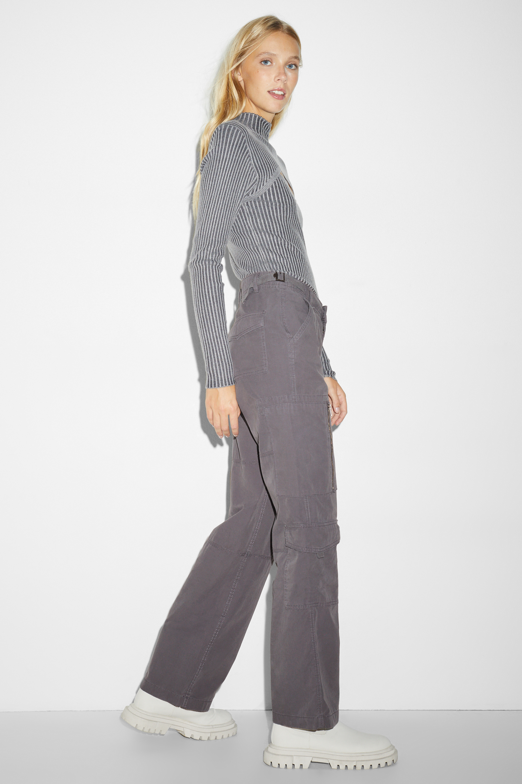 CLOCKHOUSE - cloth trousers - mid-rise waist - straight fit
