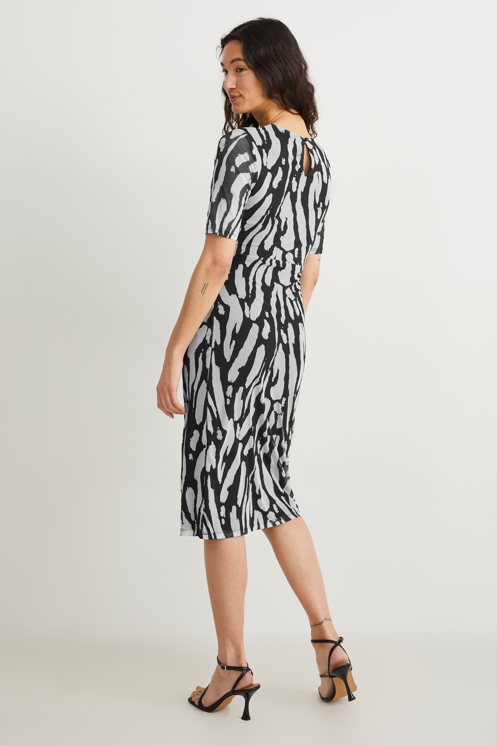 Bodycon dress with knot detail - patterned