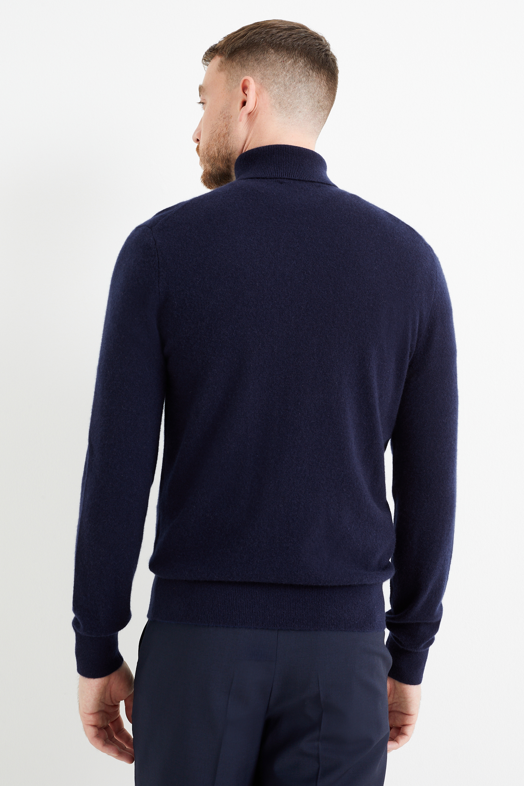 Cashmere polo neck jumper
