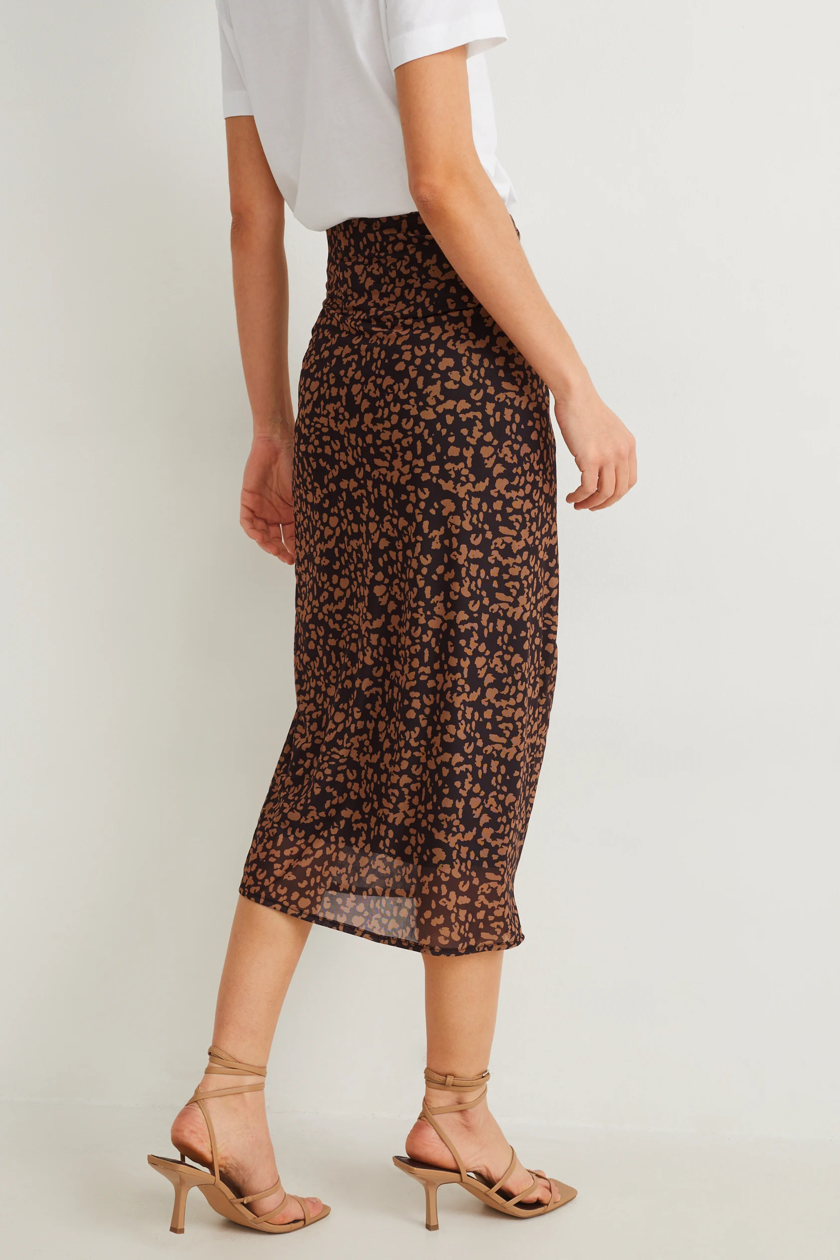 Skirt with knot detail - patterned