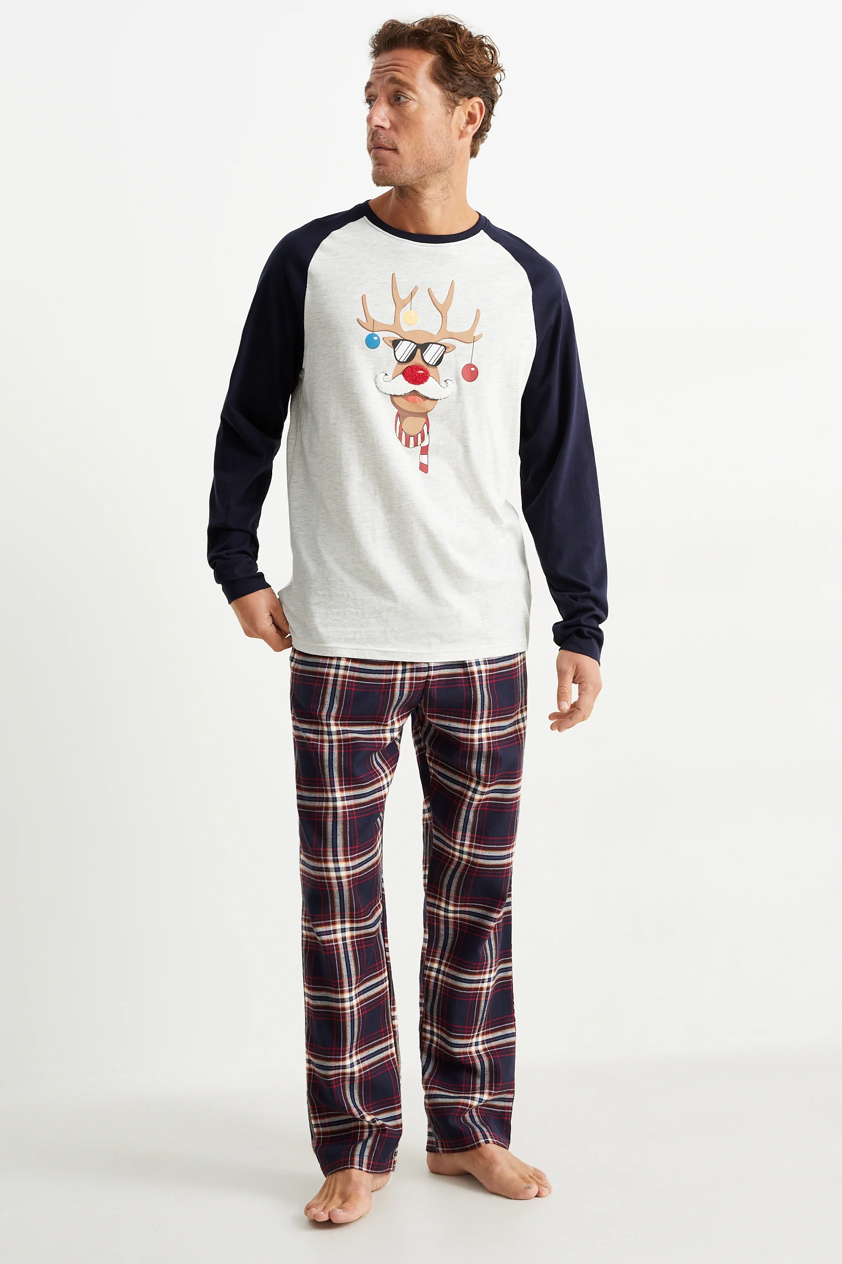 Christmas pyjamas with flannel bottoms