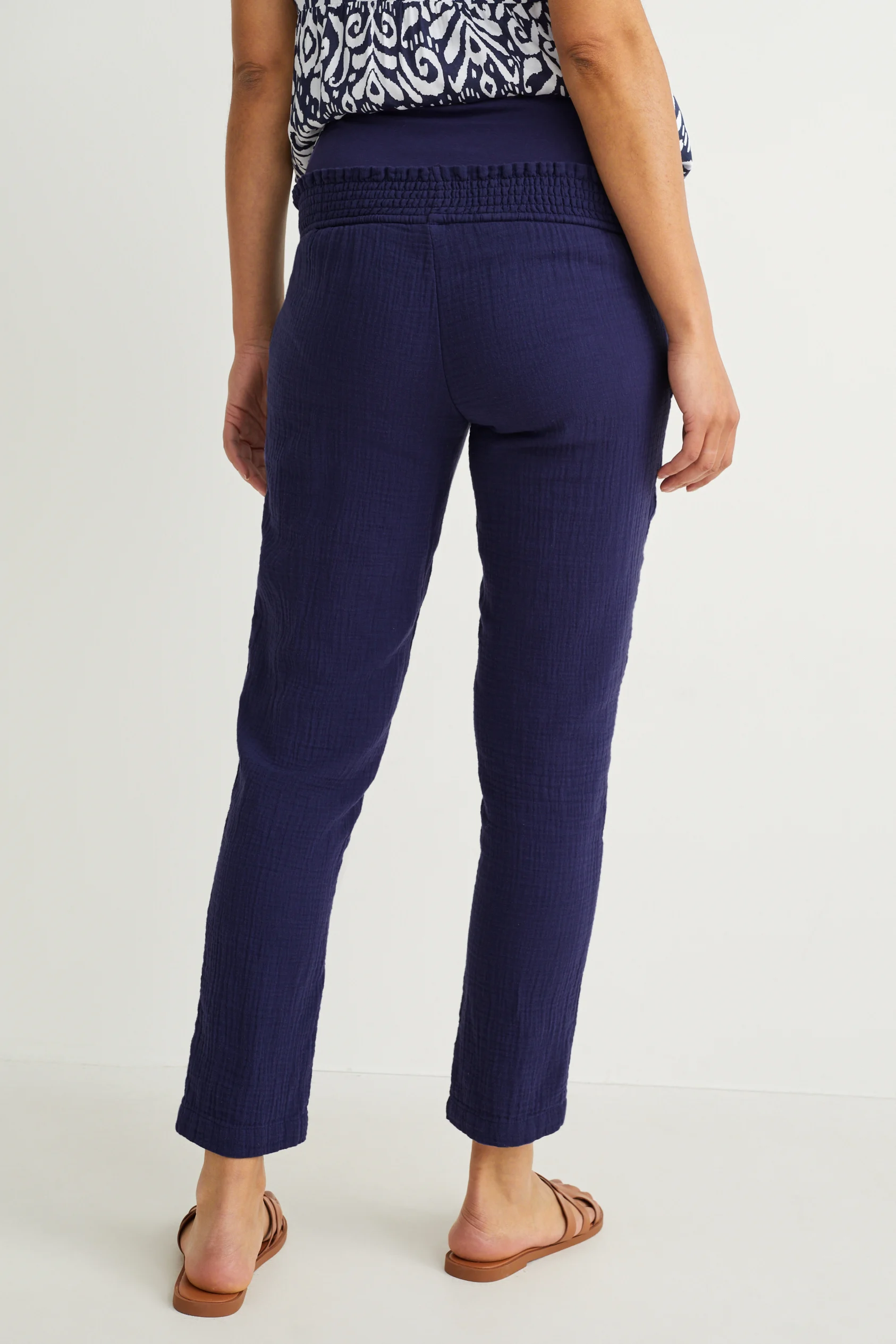 Maternity trousers - tapered fit