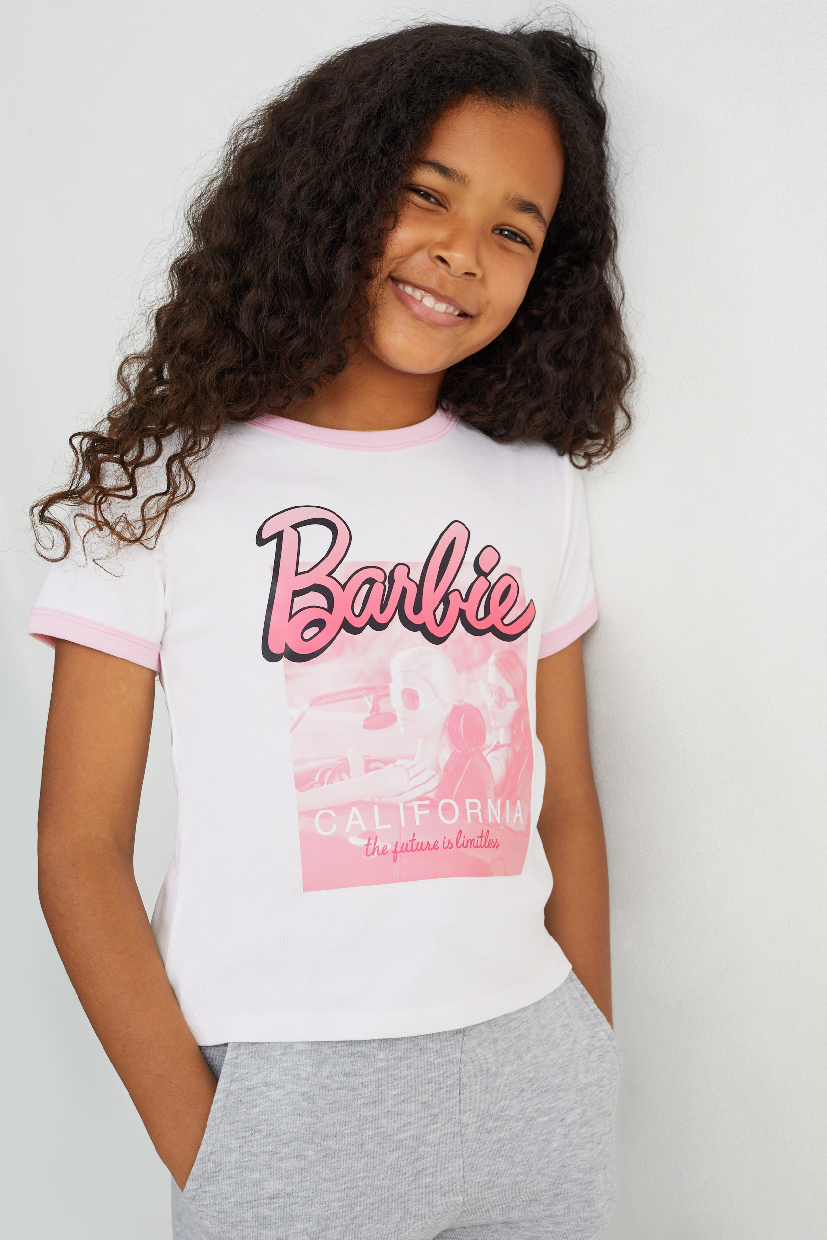 Barbie - short sleeve T-shirt