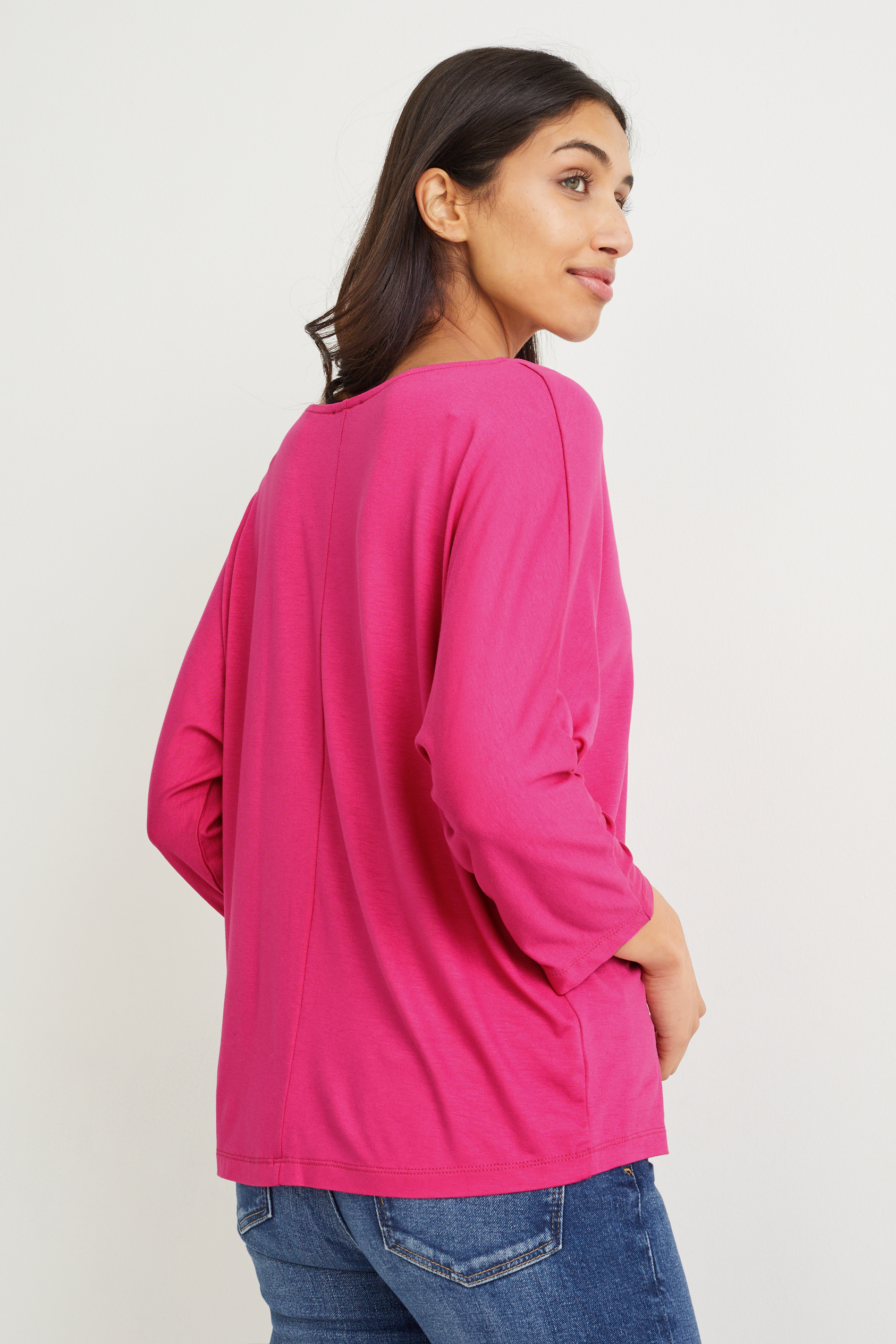 Basic long sleeve top