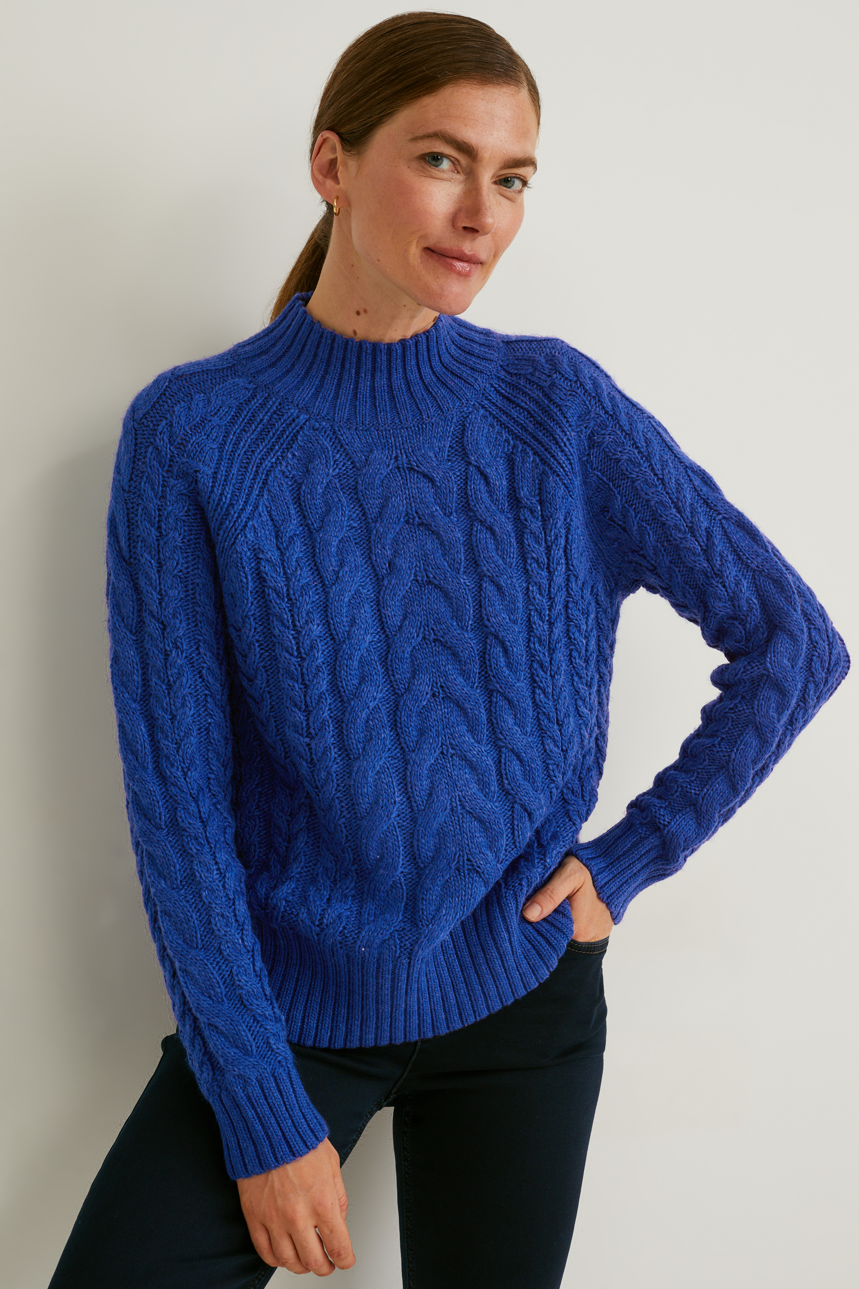 Jumper - cable knit pattern