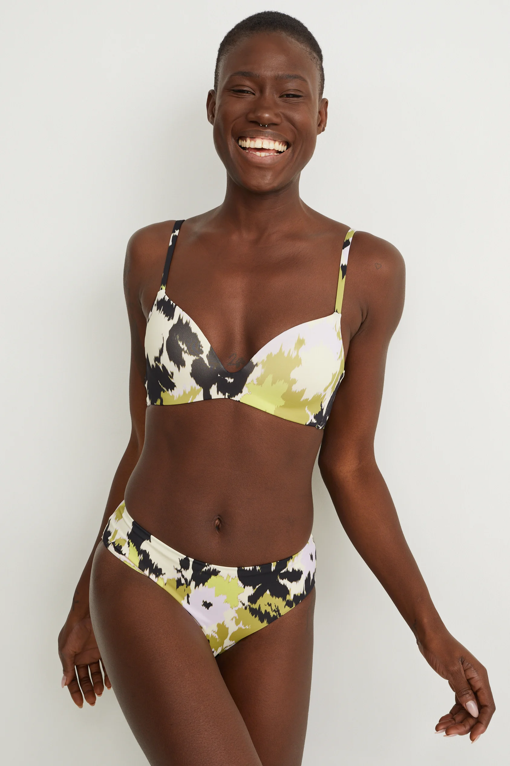 Bikini bottoms - mid waist - patterned